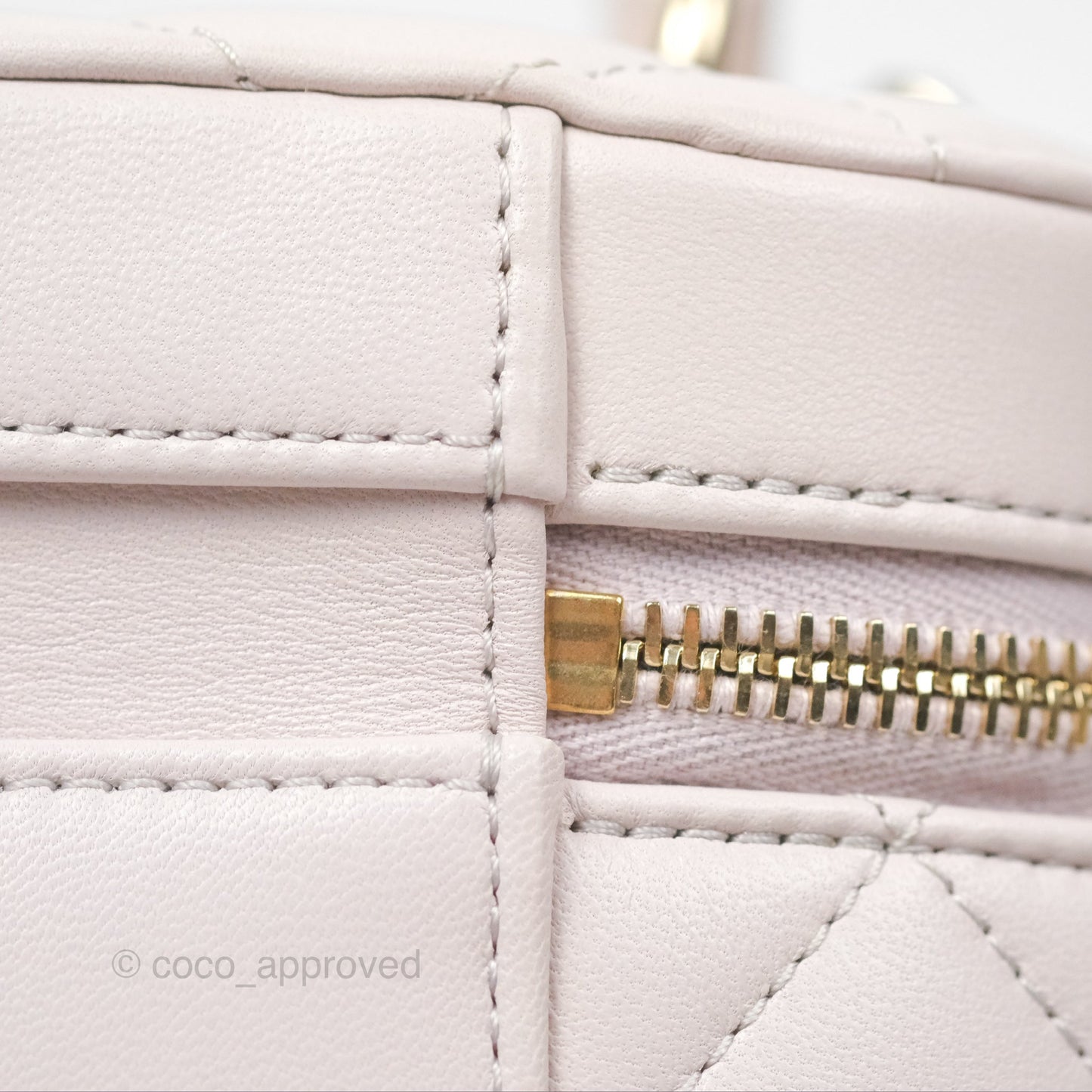 Chanel Small Quilted Top Handle Vanity Case Light Lilac Lambskin Gold Hardware
