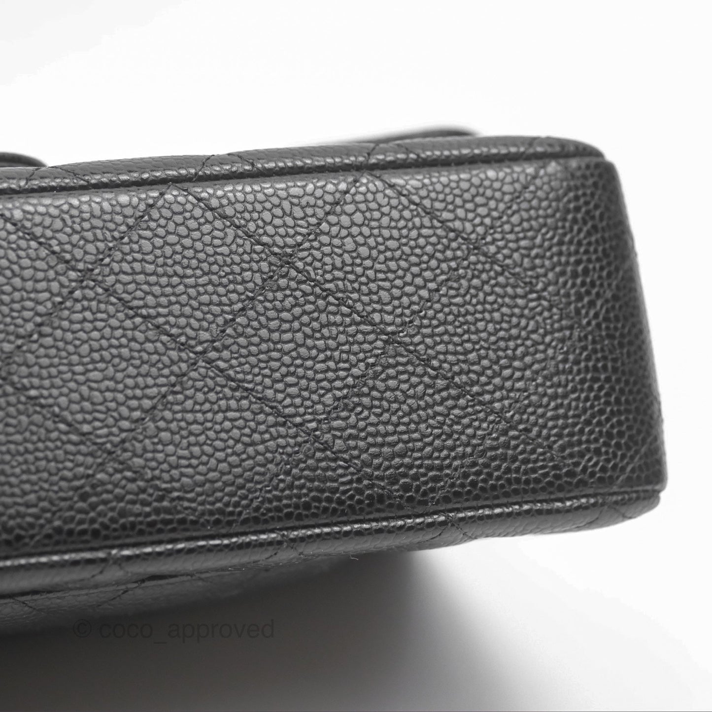 Chanel Classic M/L Medium Flap Quilted Black Caviar Gold Hardware