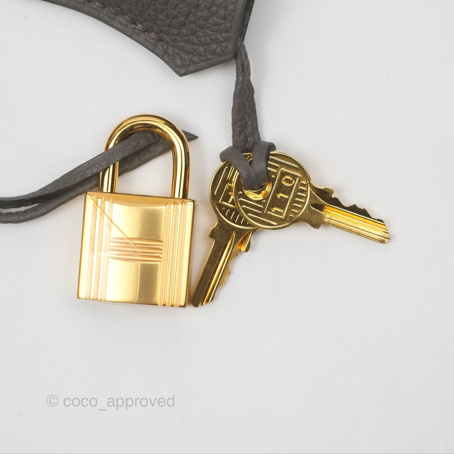 Hermès Retourne Kelly 25 Gris Etain 8F Togo Gold Hardware