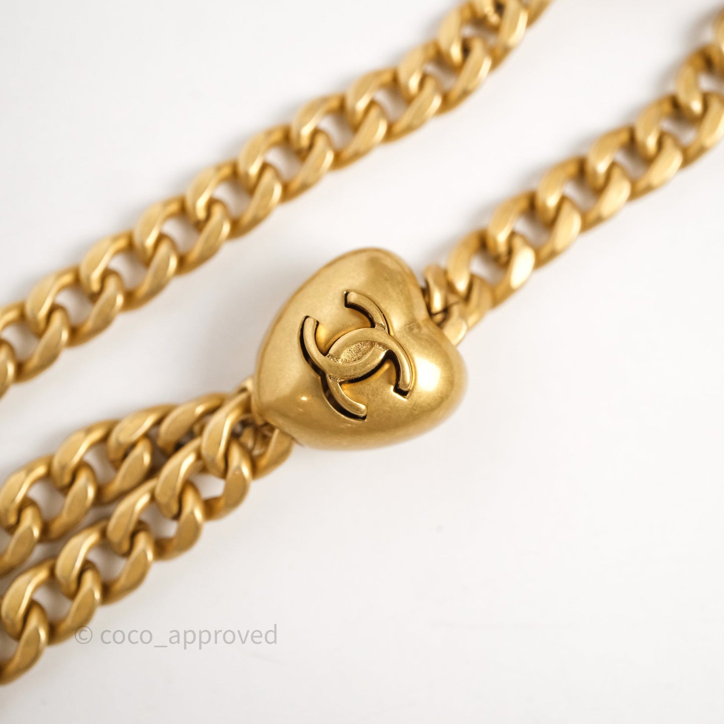 Chanel Heart Crush Mini Vanity With Chain White Caviar Aged Gold Hardware