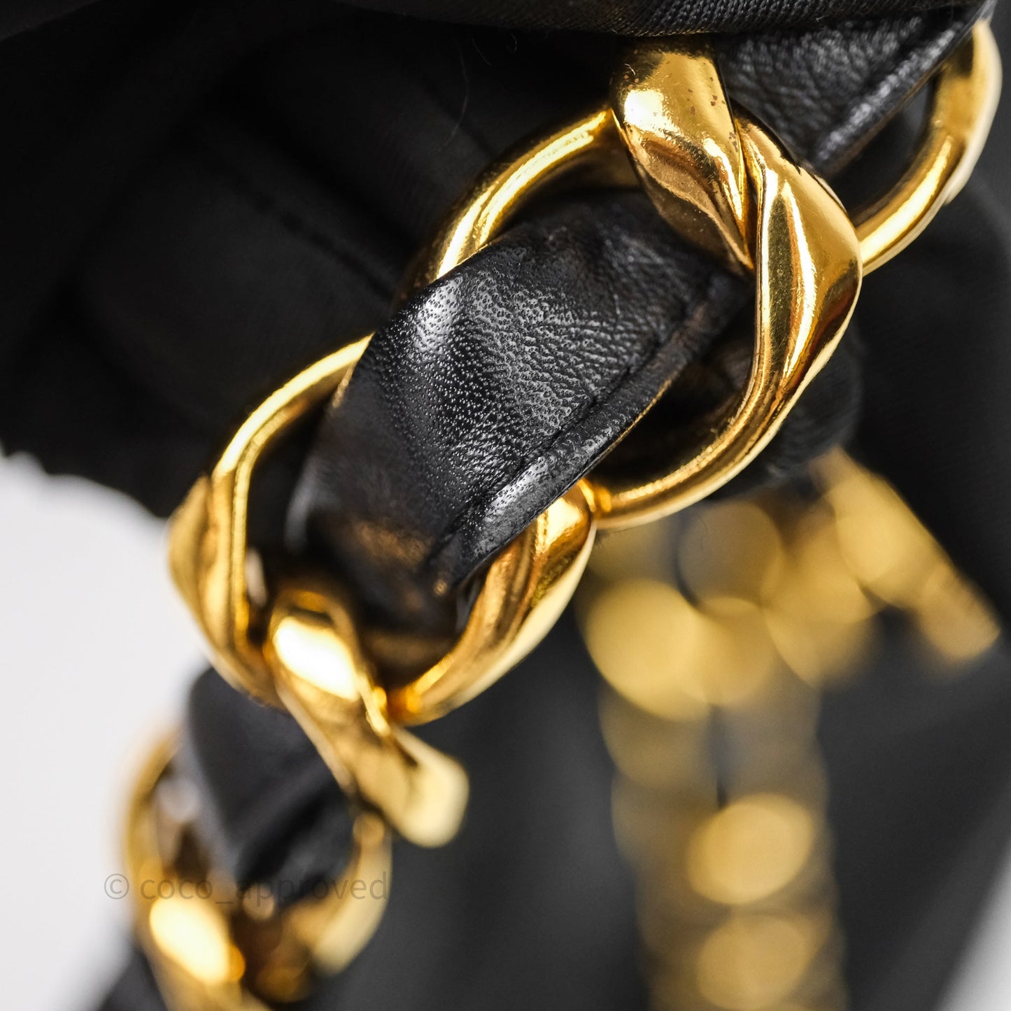 Chanel Vintage Shoulder Bag Black Calfskin Gold Hardware