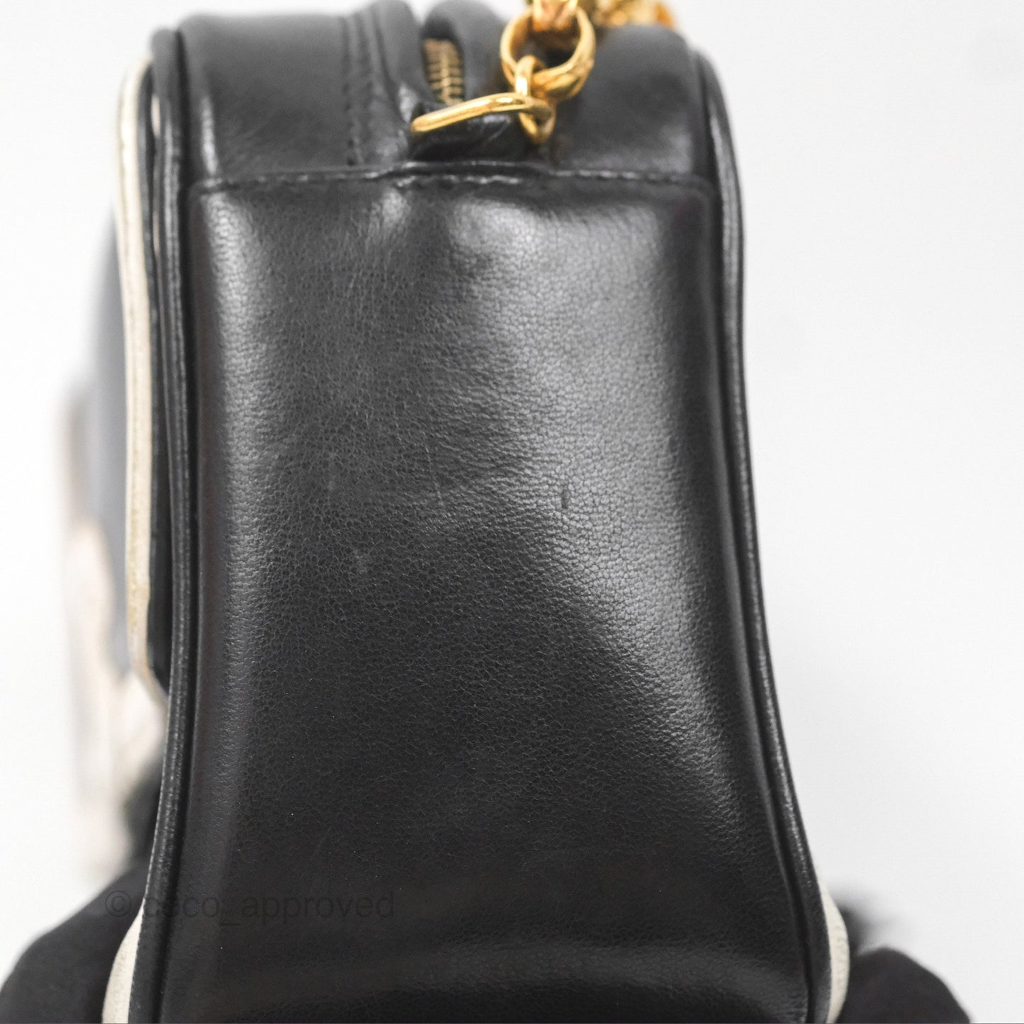 Chanel Vintage White CC Camera Bag Black Lambskin Gold Hardware