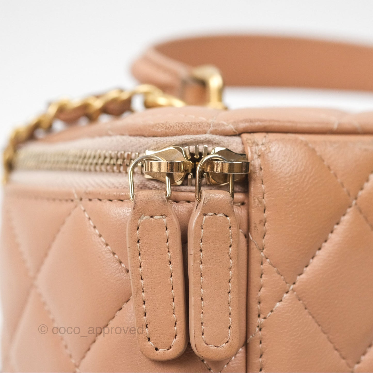 Chanel Vanity Rectangular Top Handle Beige Lambskin Aged Gold Hardware