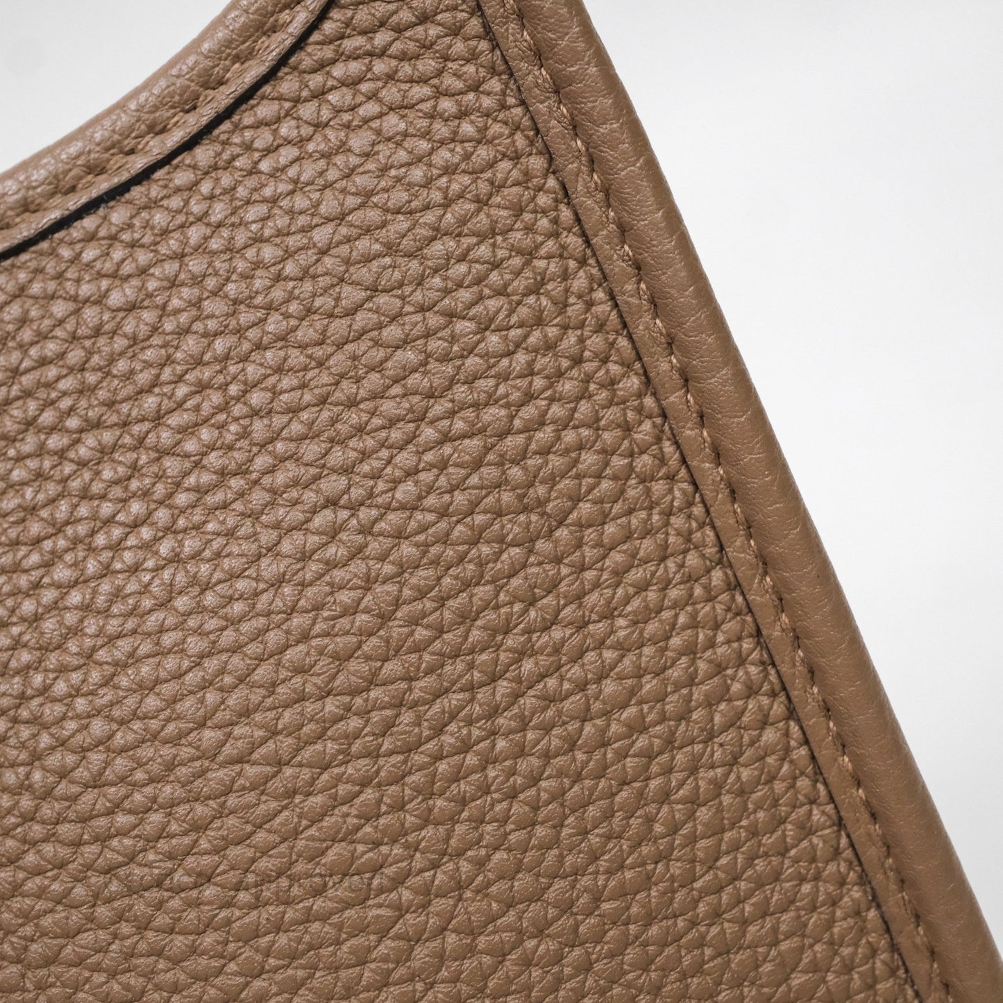 Hermès Mini Evelyne 16 Etoupe Clemence Gold Hardware