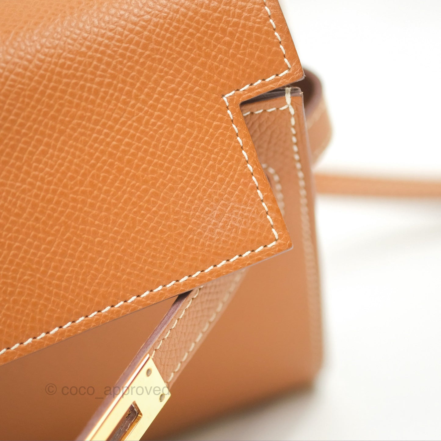 Hermès Kelly To Go Wallet Gold Epsom Gold Hardware