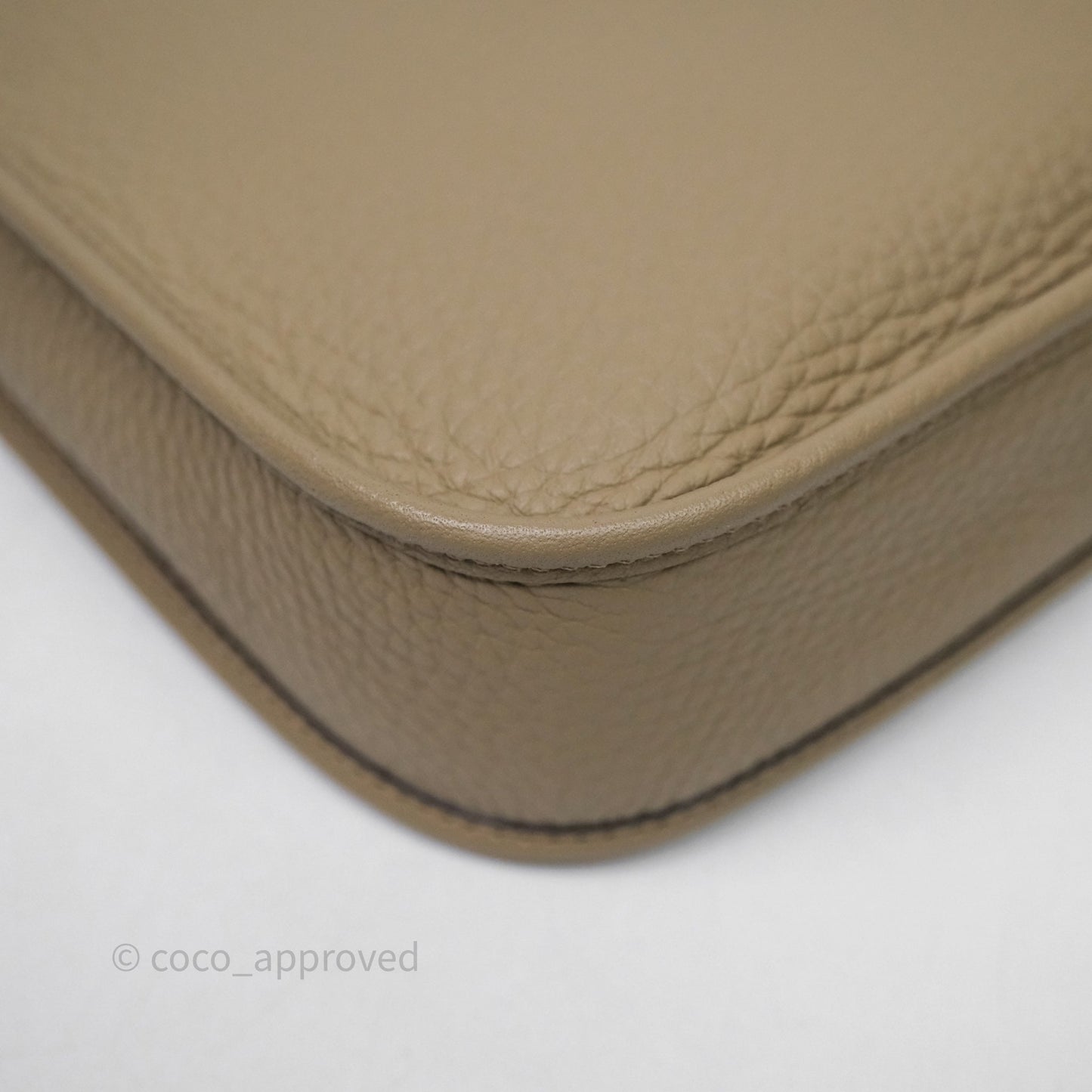 Hermès Mini Evelyne 16 Beige Marfa 8Q Clemence Gold Hardware