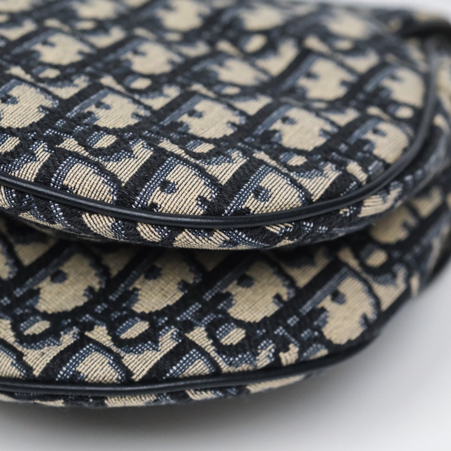 Dior Saddle Bag Navy Dior Oblique Embroidery Aged Gold Hardware
