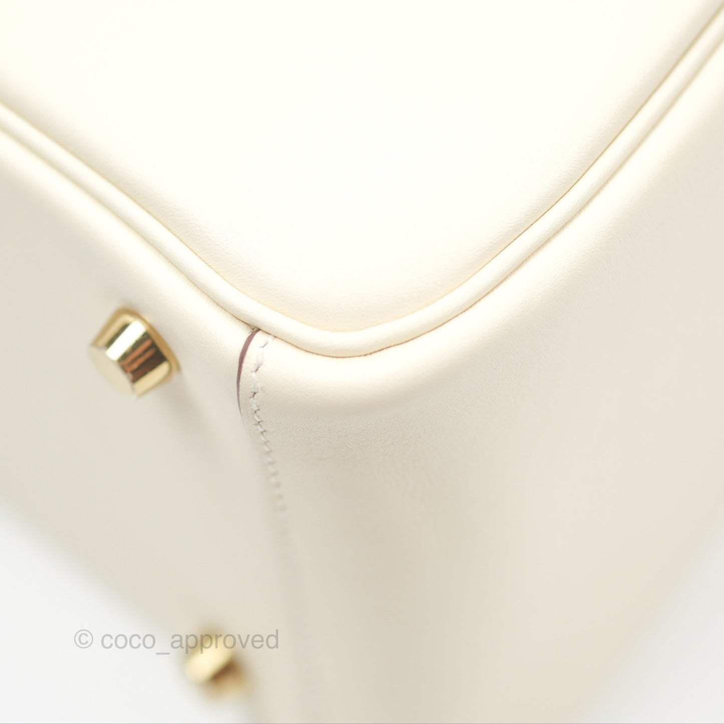 Hermès Lindy 26 Nata/Lime Swift Gold Hardware