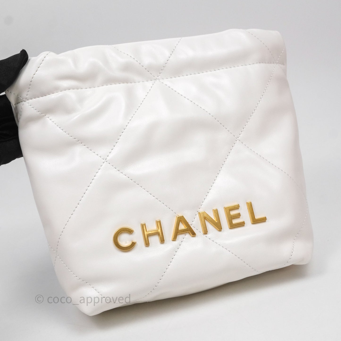 Chanel 22 Mini Bag White Shiny Crumpled Calfskin