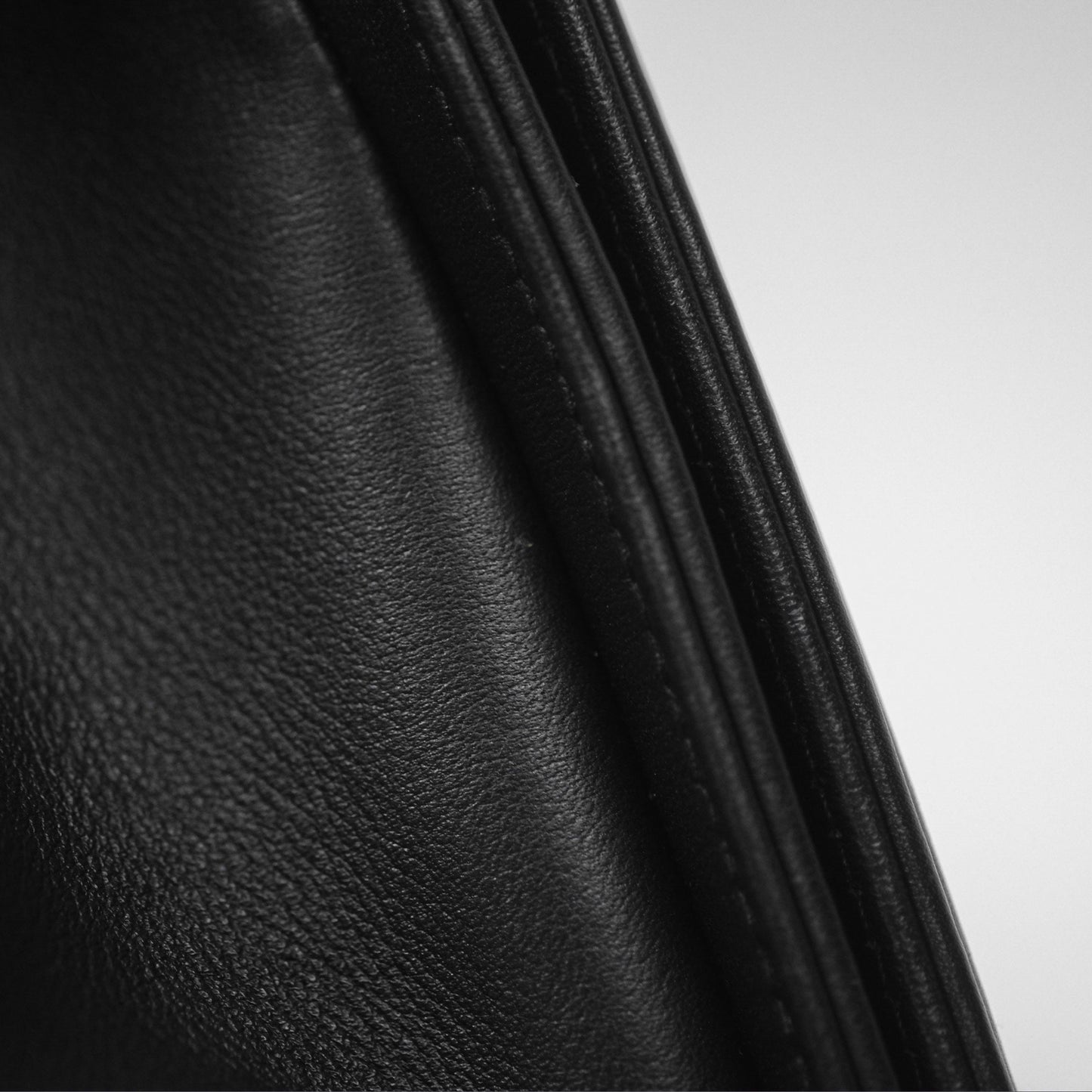 Chanel Boy Quilted Medium Black Calfskin Ruthenium Hardware