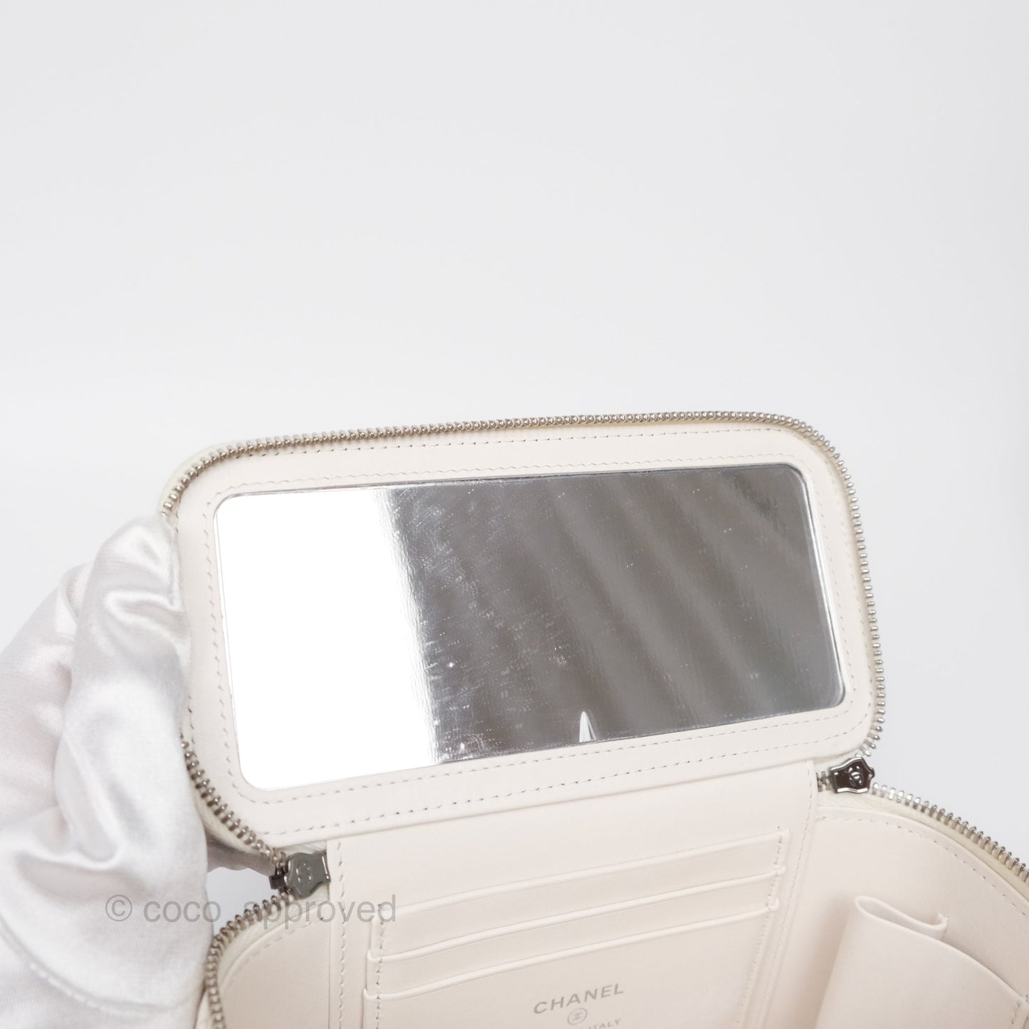 Chanel Crystals Top Handle Vanity Rectangular White Lambskin Gun Metal
