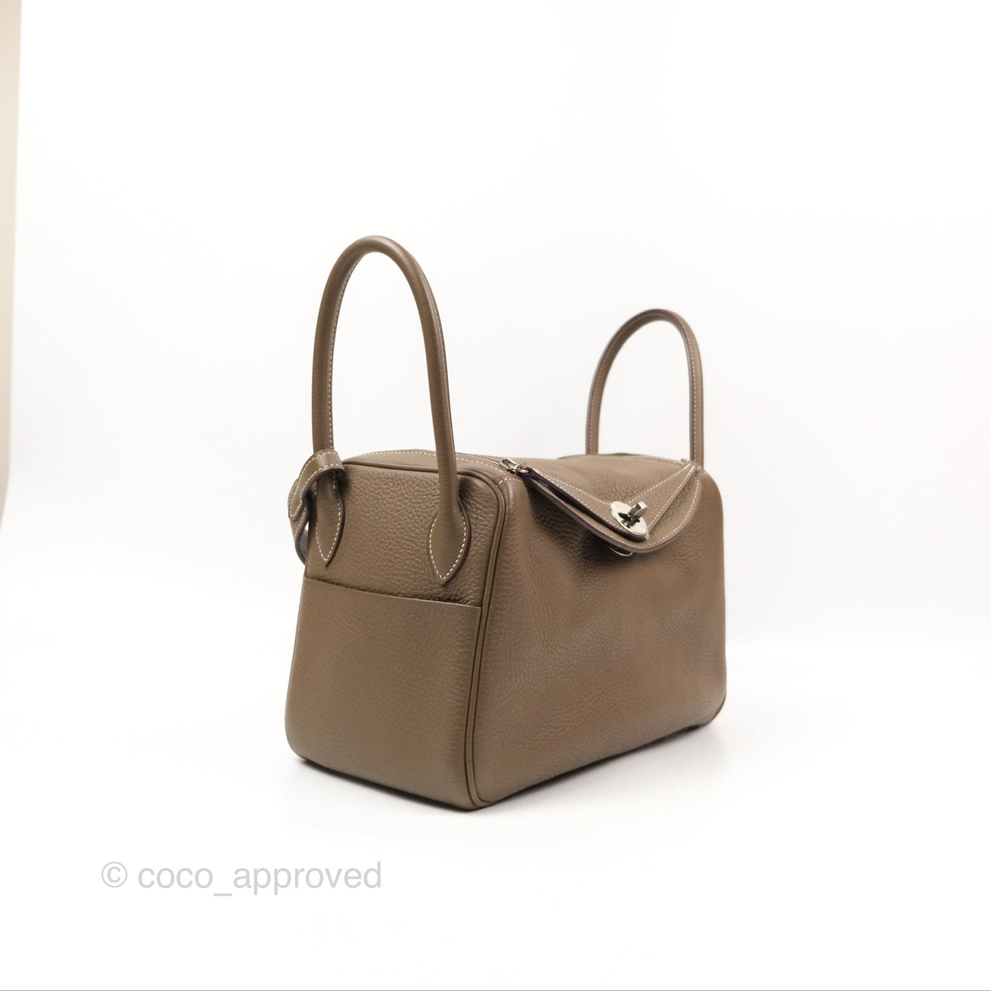 Hermès Lindy 26 Etoupe Clemence Palladium Hardware