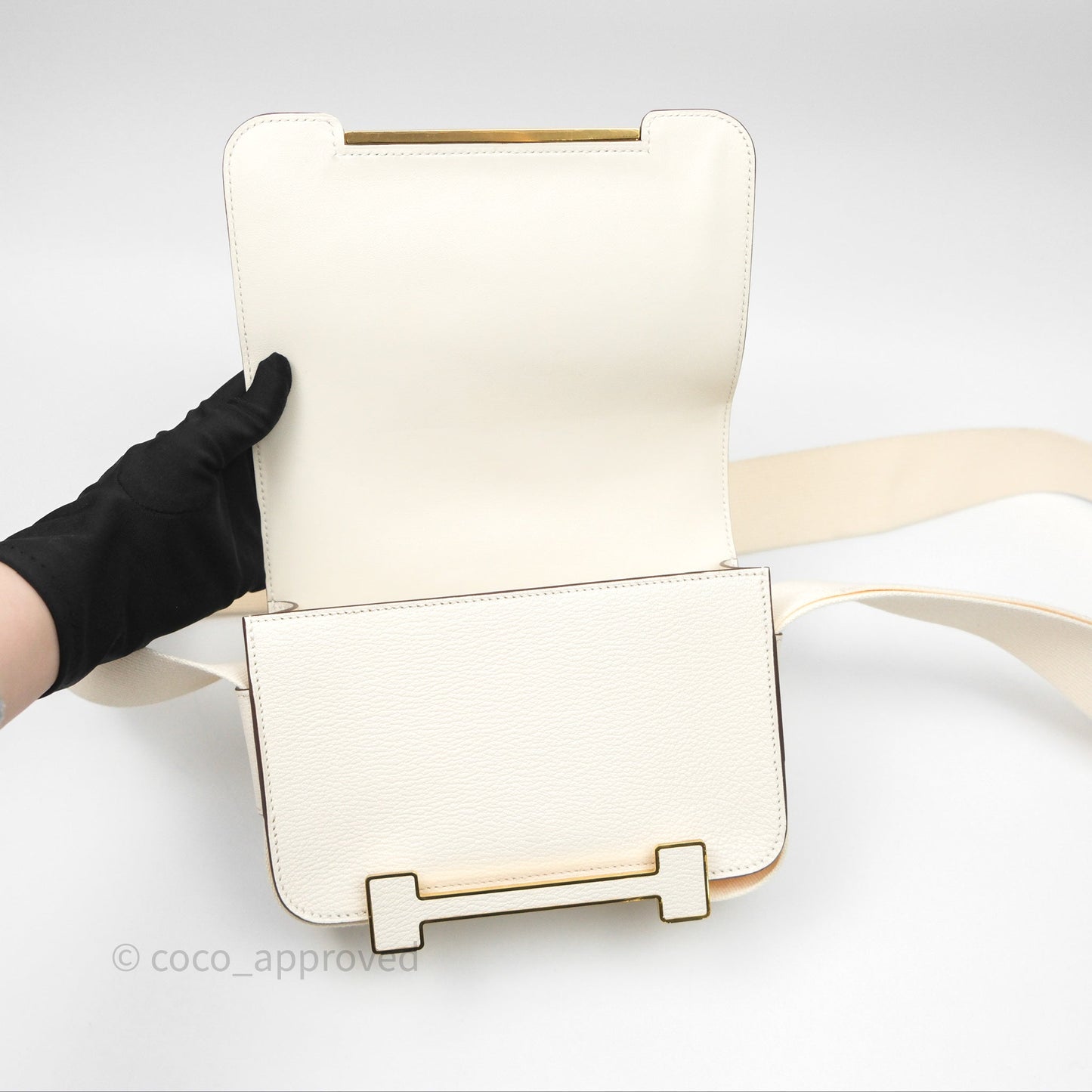 Hermès Geta Bag Nata I2 Chevre Mysore Gold Hardware