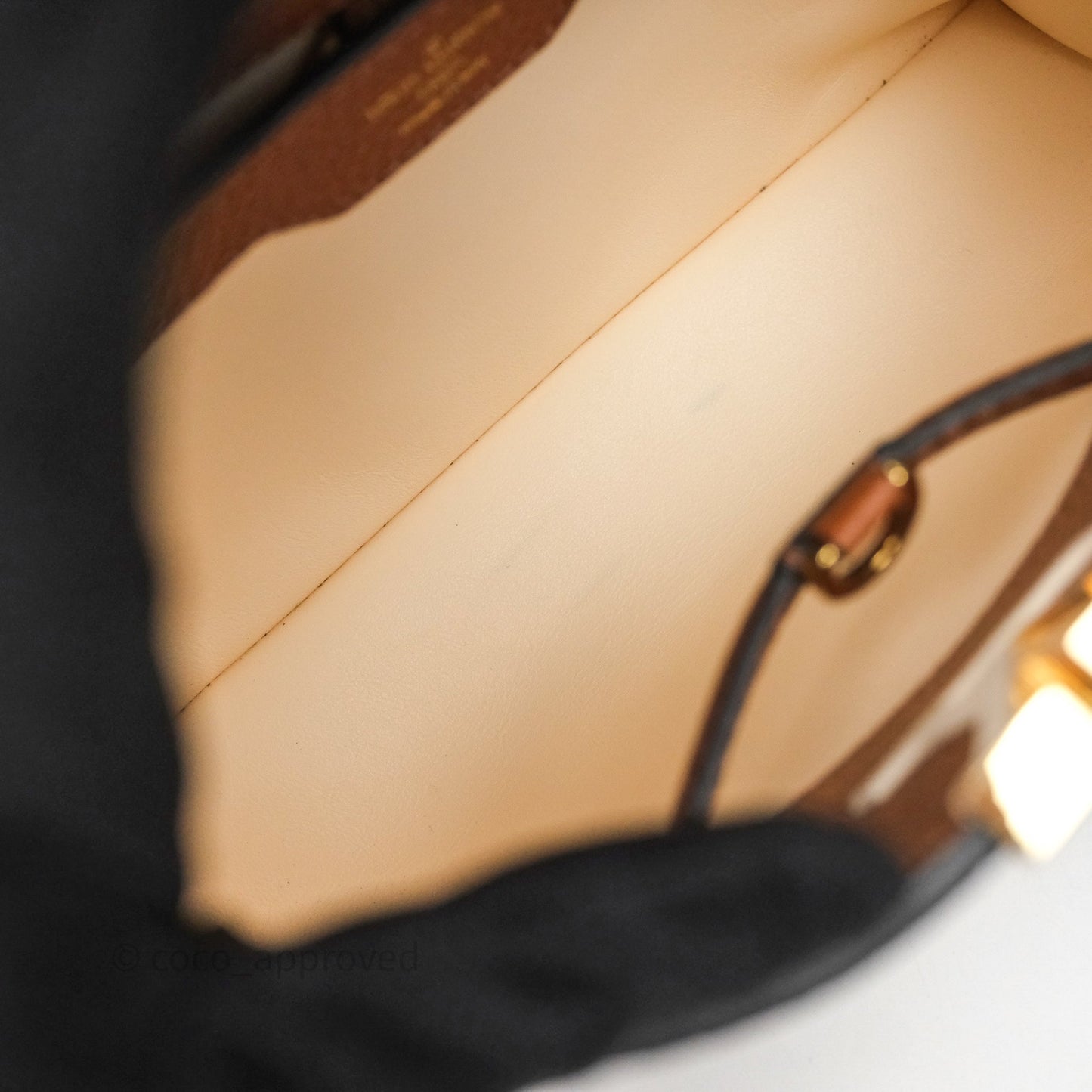 Louis Vuitton Taurillon Capucines BB Tan Gold Hardware
