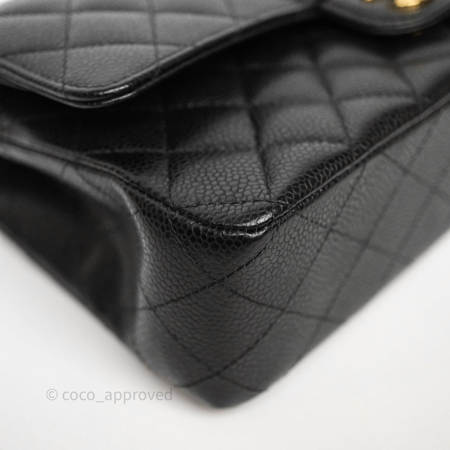 Chanel Classic M/L Medium Flap Quilted Black Caviar Gold Hardware