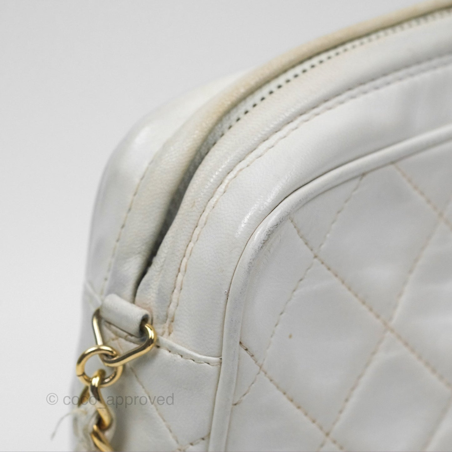 Chanel Vintage Small Camera Bag White Lambskin Gold Hardware