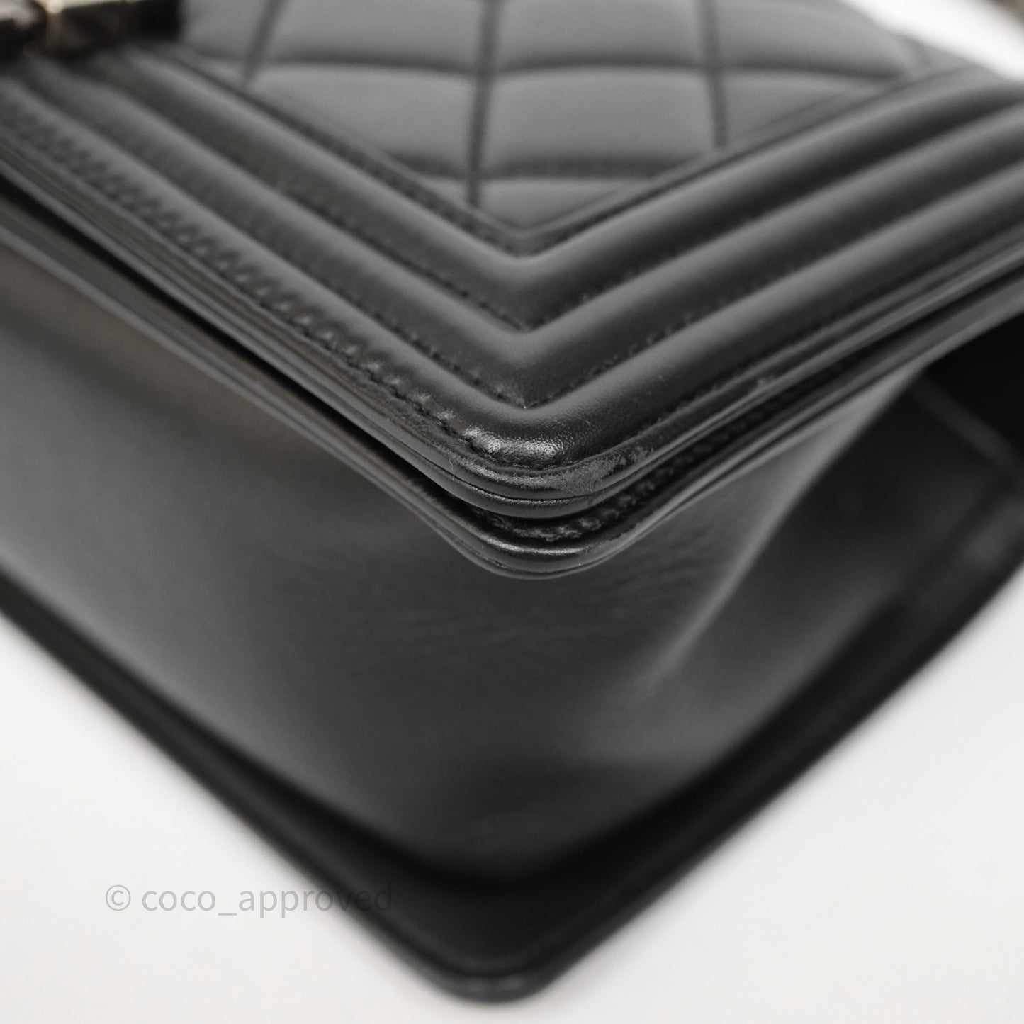 Chanel Quilted Medium Boy Black Lambskin Ruthenium Hardware