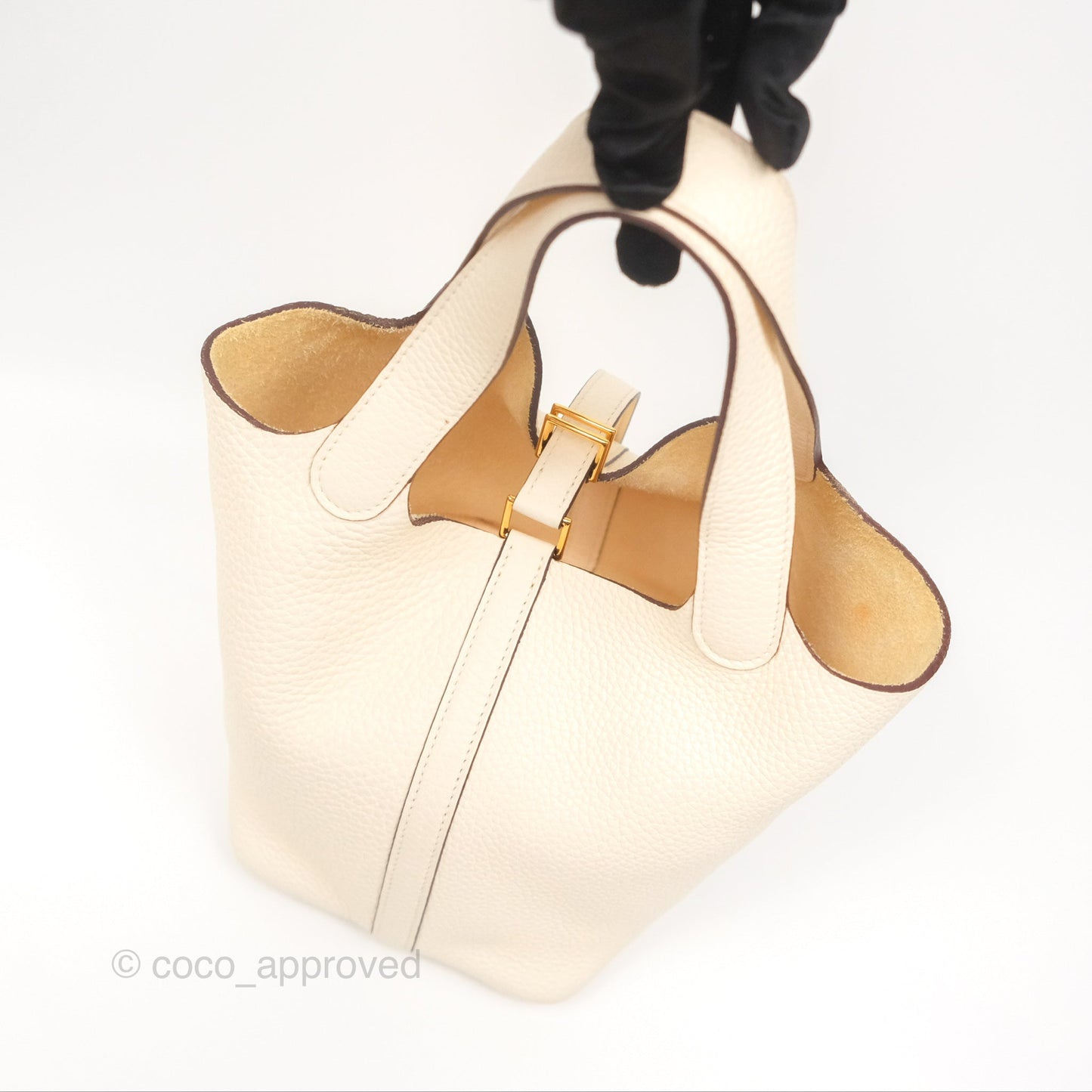 Hermès Picotin Lock 18 Nata I2 Taurillon Clemence Gold Hardware