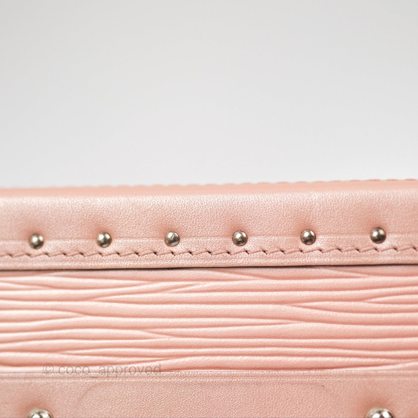 Louis Vuitton Petite Malle Rose Epi