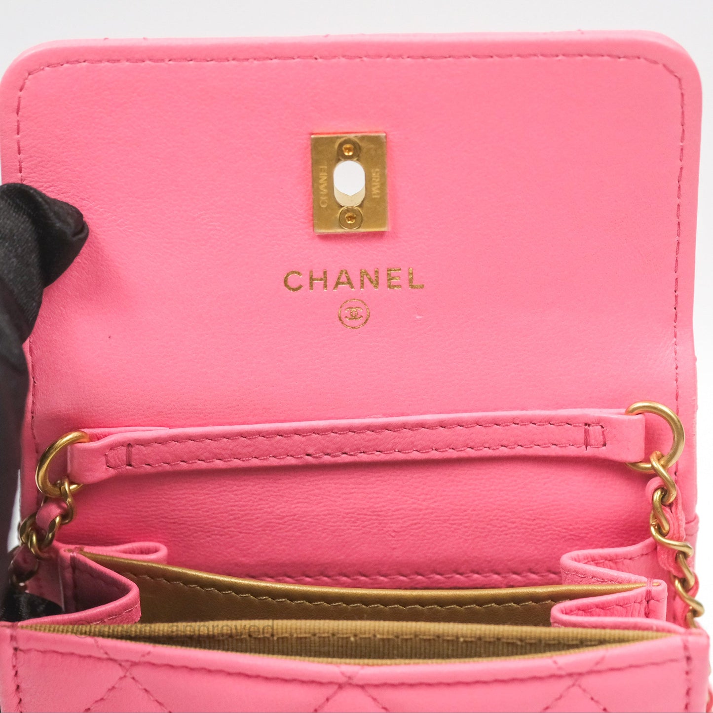 Chanel Pearl Crush Mini Clutch With Chain Pink Lambskin Aged Gold Hardware