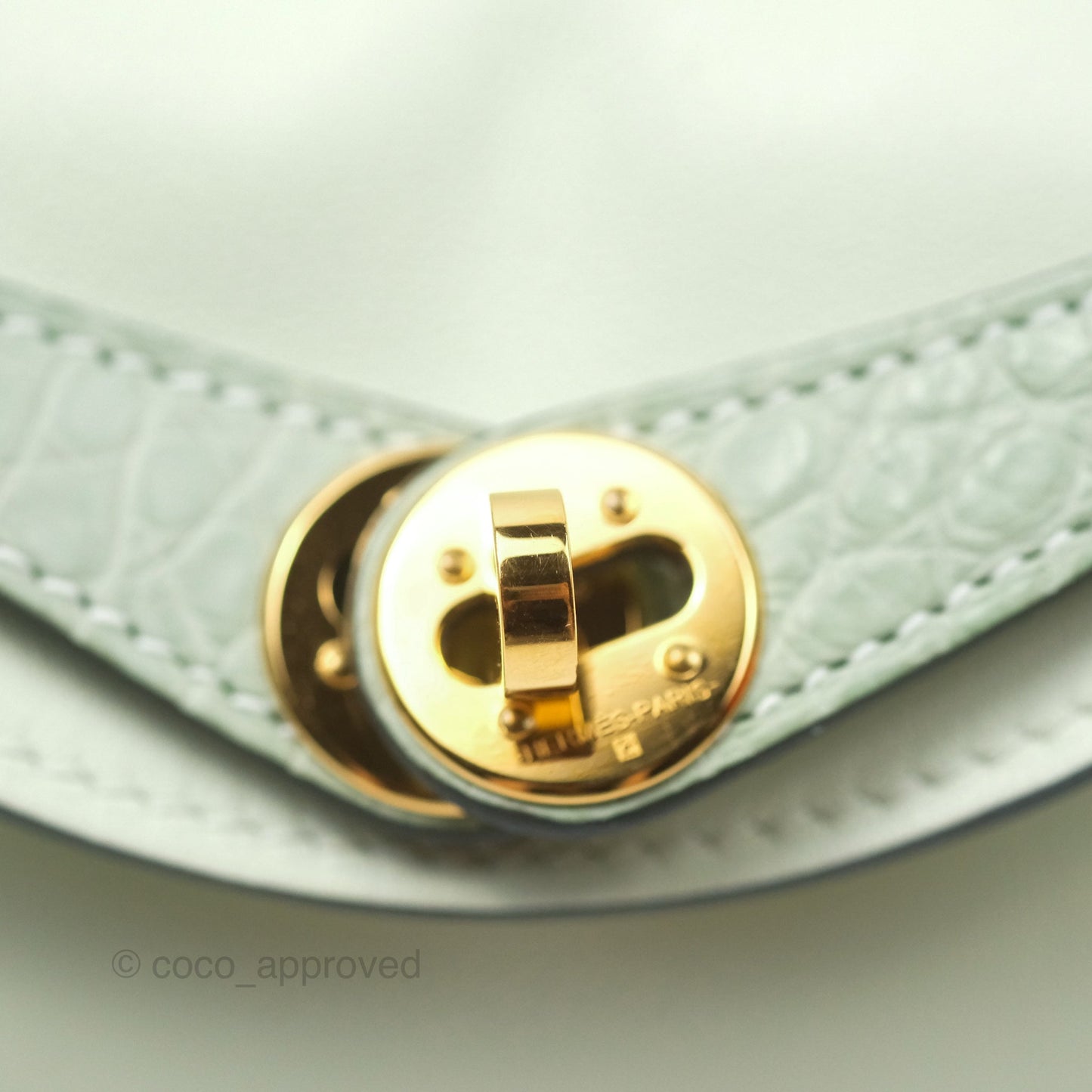 Hermès Mini Lindy Touch Vert Fizz 0S Swift Alligator Handle Gold Hardware