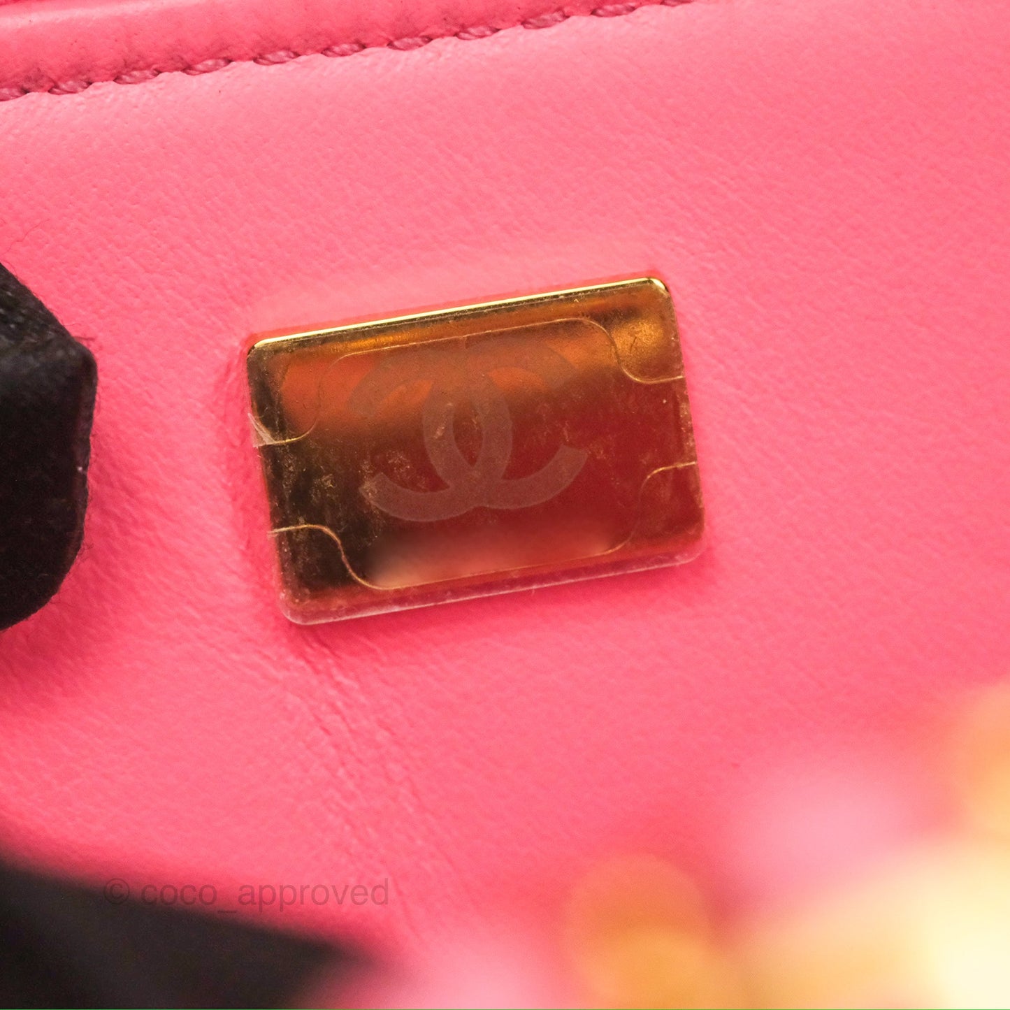 Chanel Caviar Quilted Pick Me Up Small Vanity Case Hot Pink