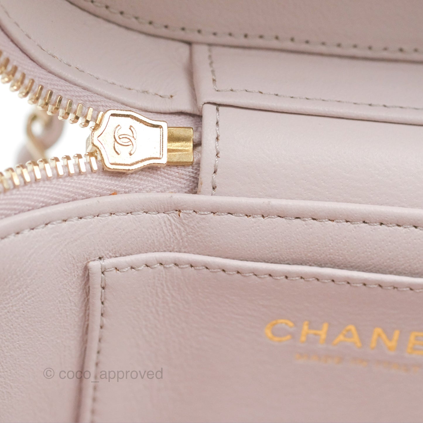 Chanel Small Quilted Top Handle Vanity Case Light Lilac Lambskin Gold Hardware