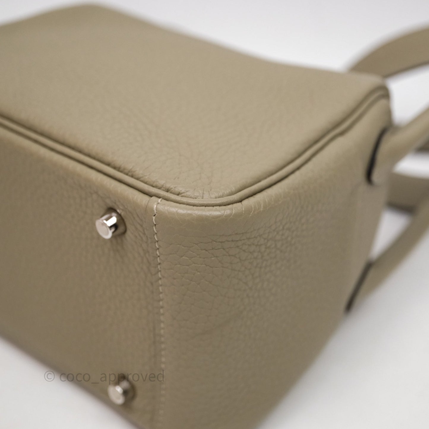 Hermès Mini Lindy 20 Sauge Q1 Clemence Palladium Hardware