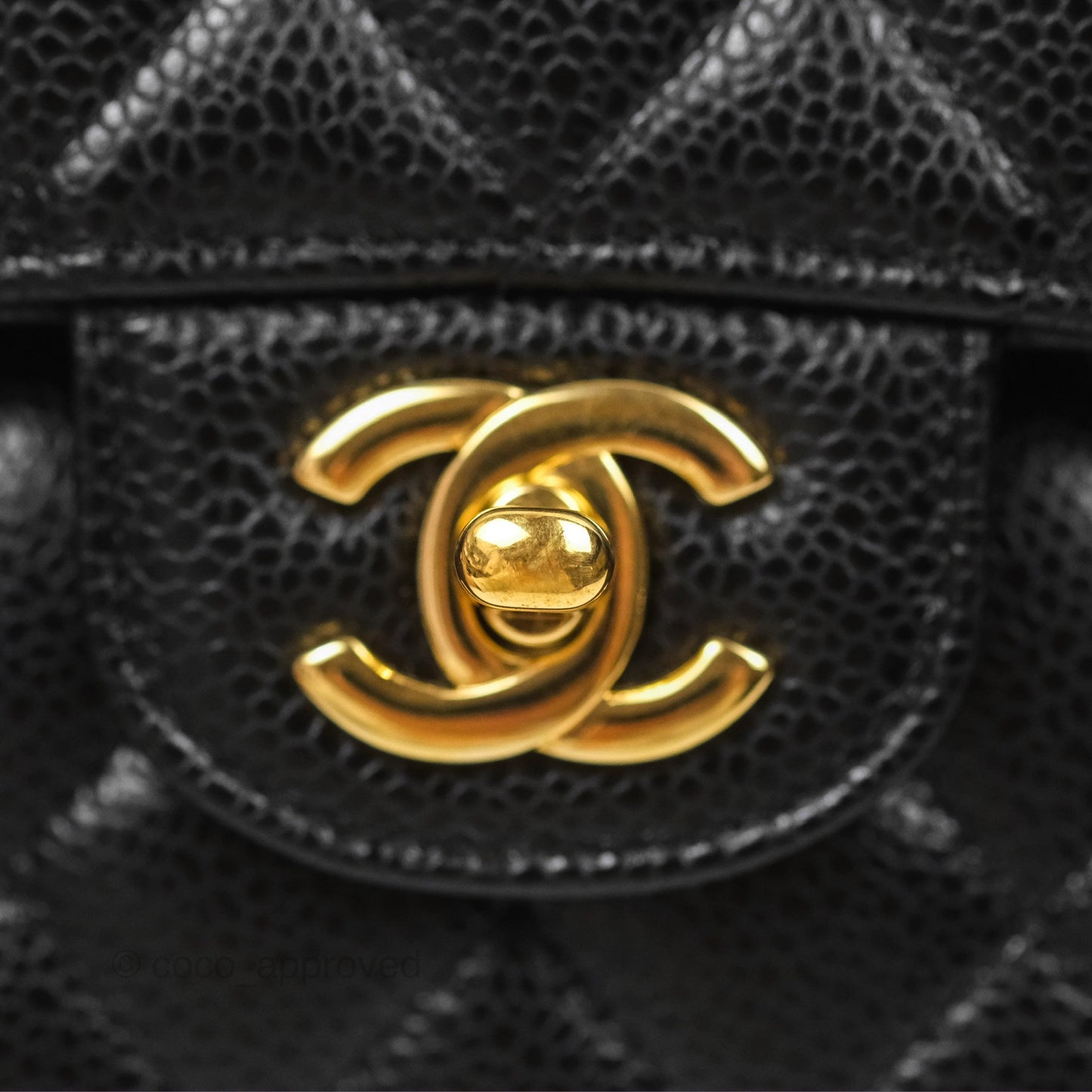 Chanel Classic M/L Medium Flap Quilted Black Caviar Gold Hardware