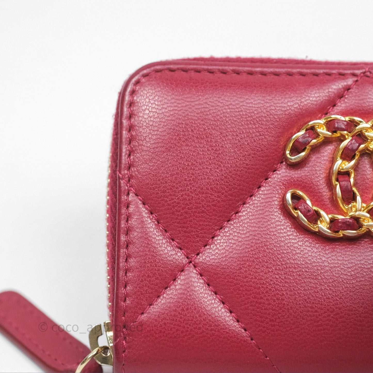Chanel 19 Zip Card Holder Pink Lambskin Gold Hardware