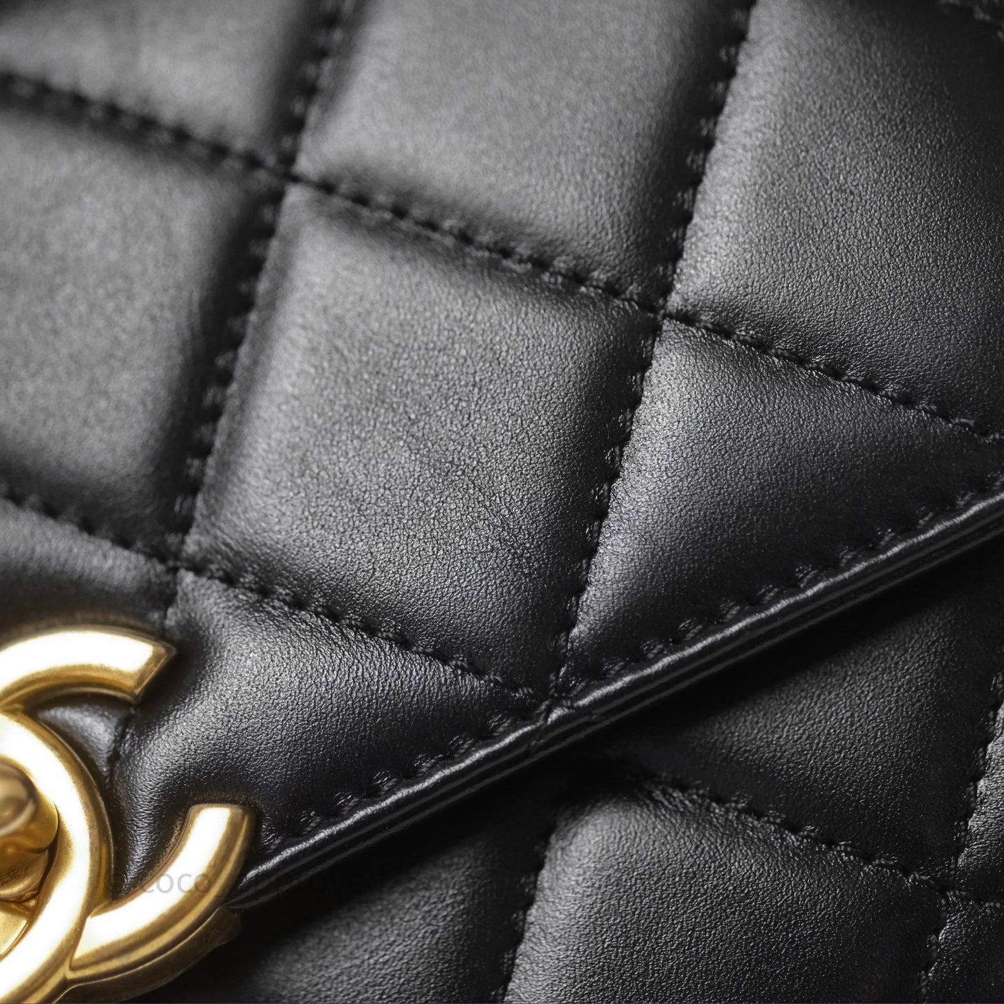 Chanel Quilted Mini Perfect Fit Adjustable Black Calfskin Gold Hardware