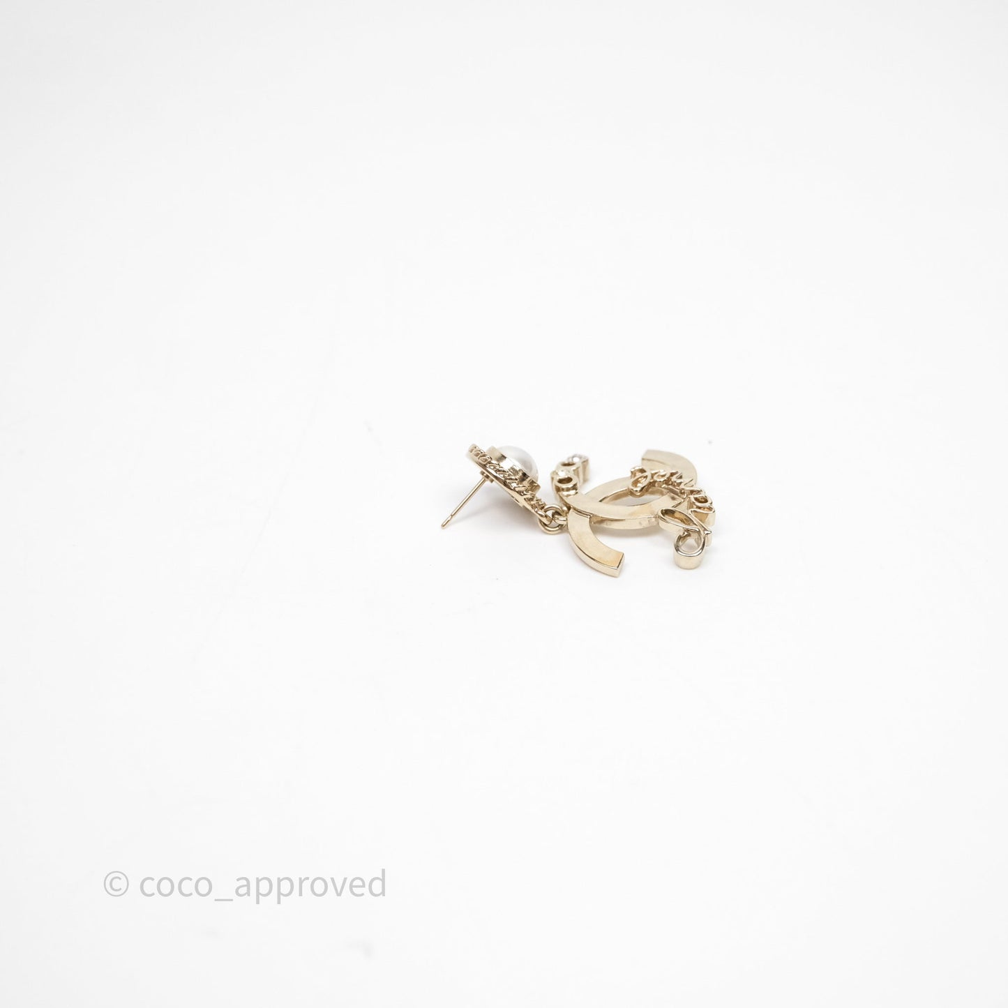 Chanel CC Coco Round Pearl Drop Earrings Gold Tone 22P