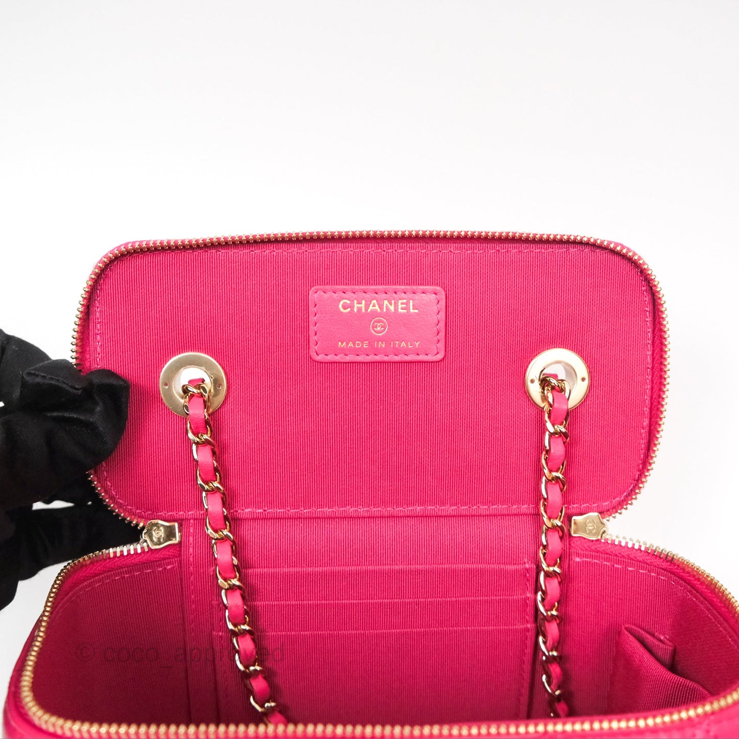 Chanel Trendy CC Vanity With Chain Dark Pink Lambskin Gold Hardware