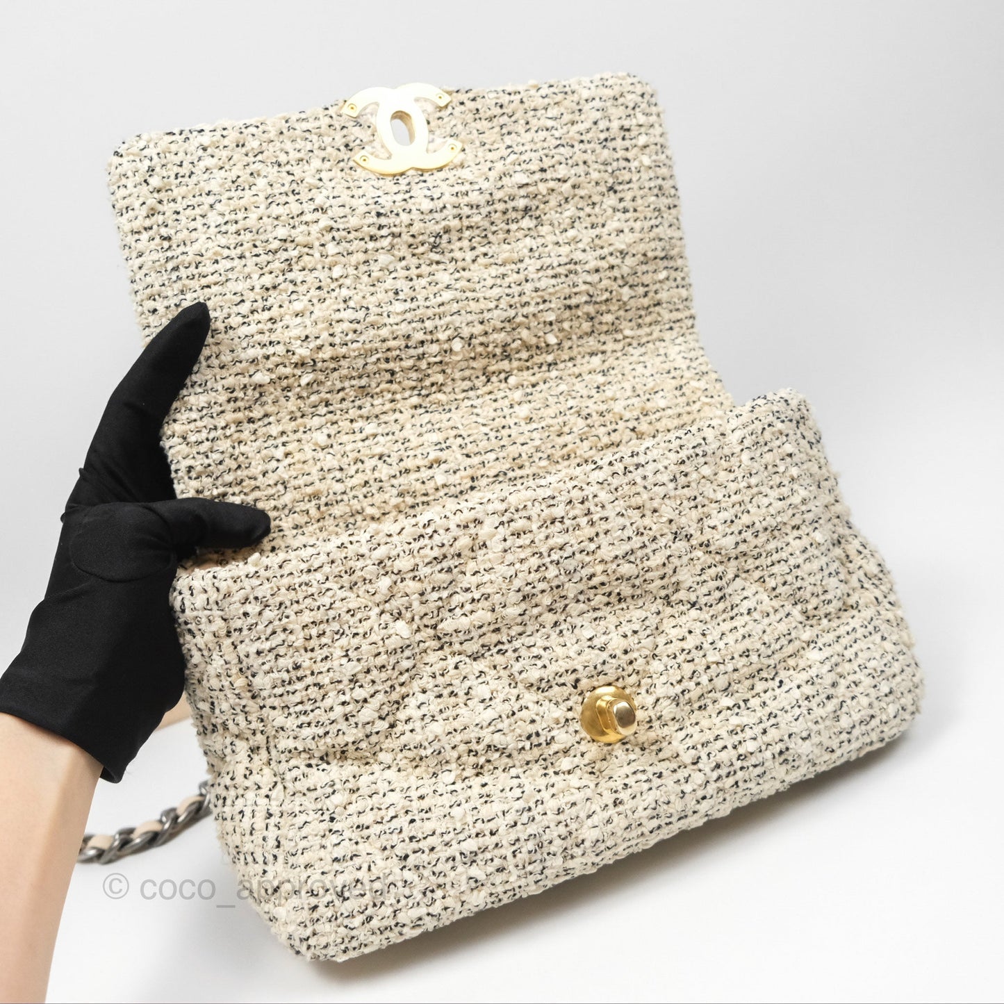 Chanel 19 Small Tweed Oreo Cream Mixed Hardware