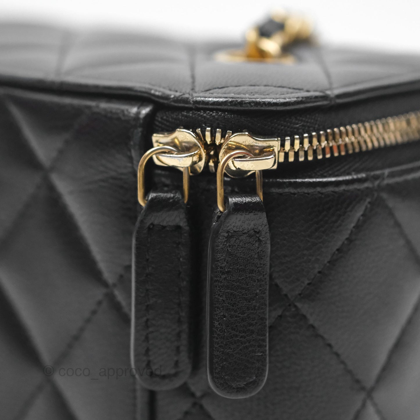 Chanel Vanity With Chain Black Goatskin Mixed Hardware
