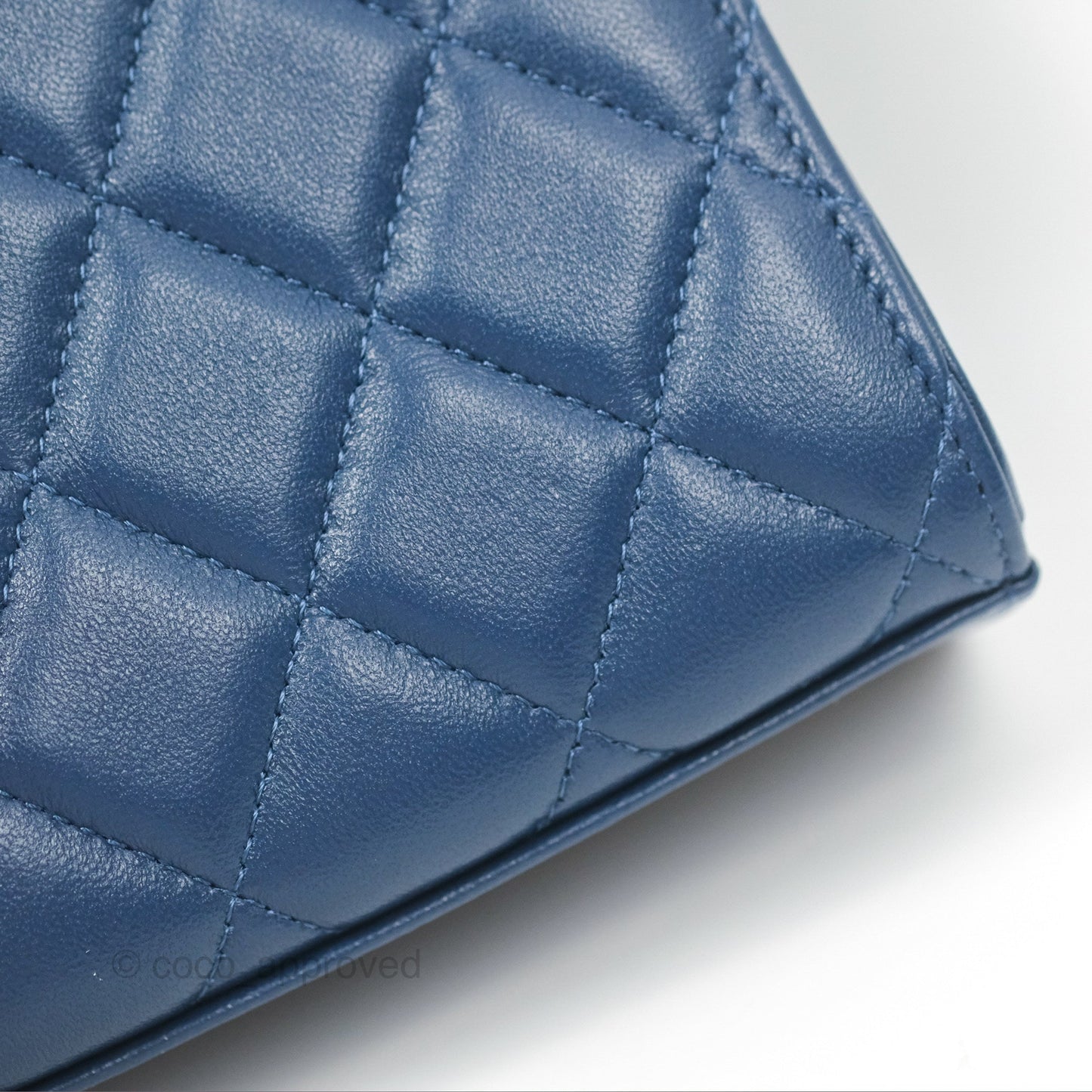 Chanel Mini Handle Clutch With Chain Navy Lambskin Gold Hardware