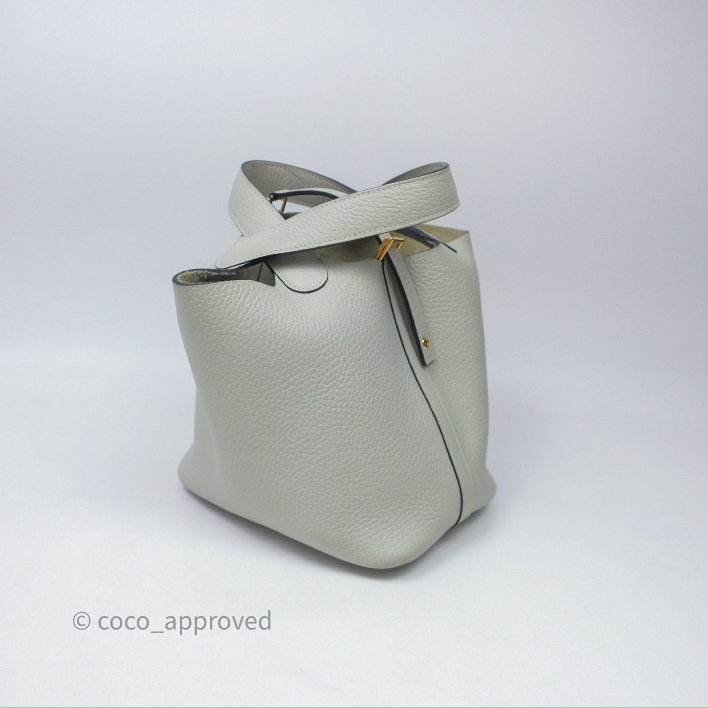 Hermès Picotin Lock 18 Gris Névé 0V Clemence Gold Hardware