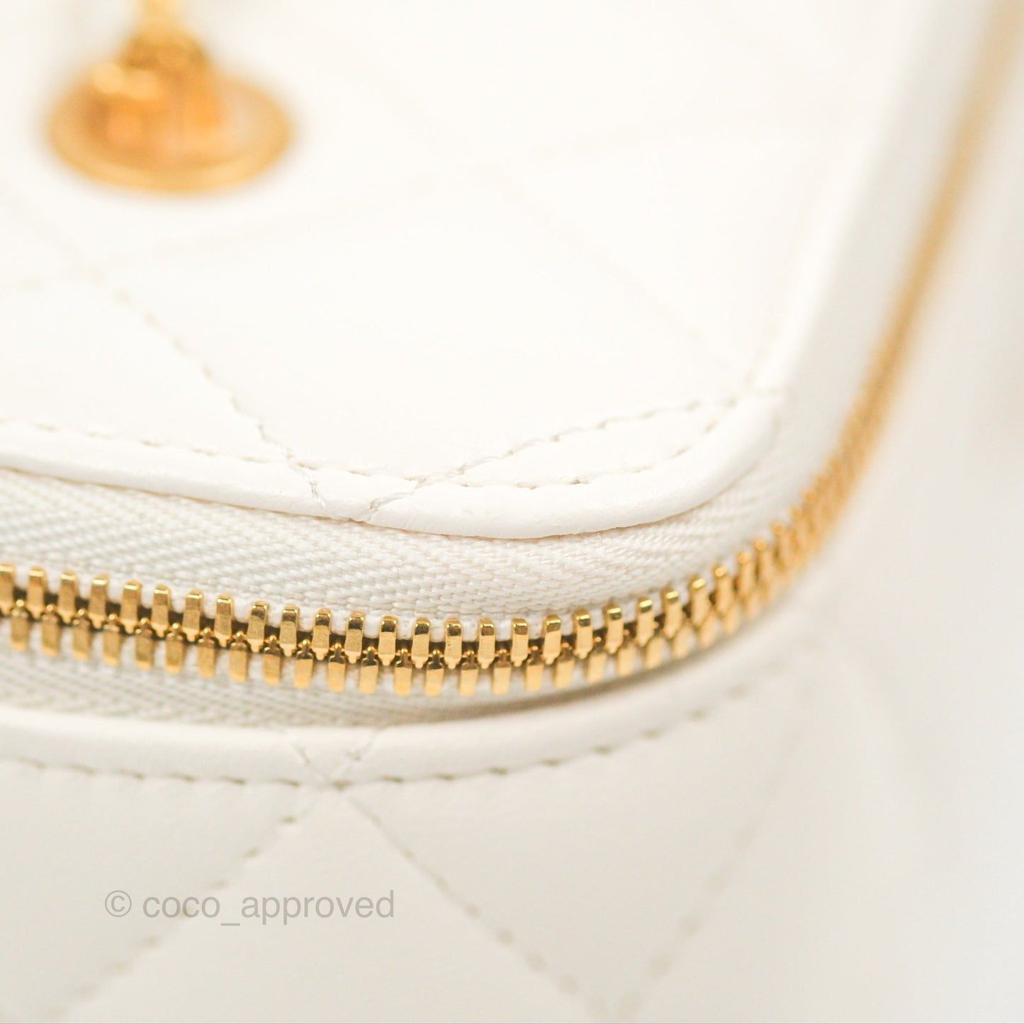Chanel Vanity with COCO Heart Chain White Lambskin Aged Gold Hardware