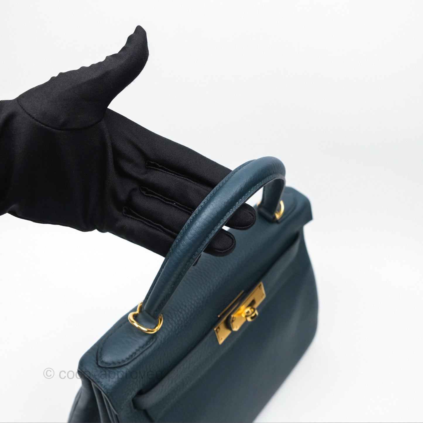 Hermès Kelly 28 Retourne Dark Green Clemence Gold Hardware
