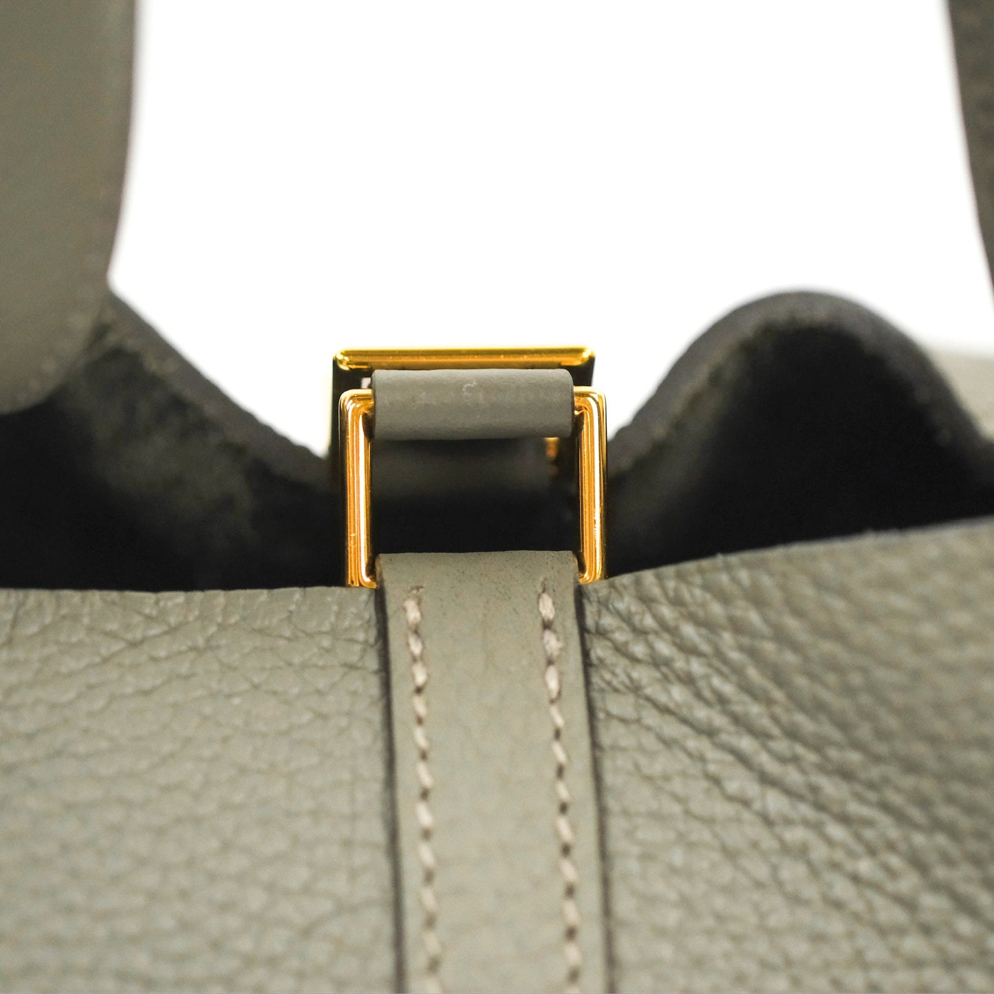 Hermès Picotin Lock 18 Gris Meyer 0L Taurillon Clemence Gold Hardware