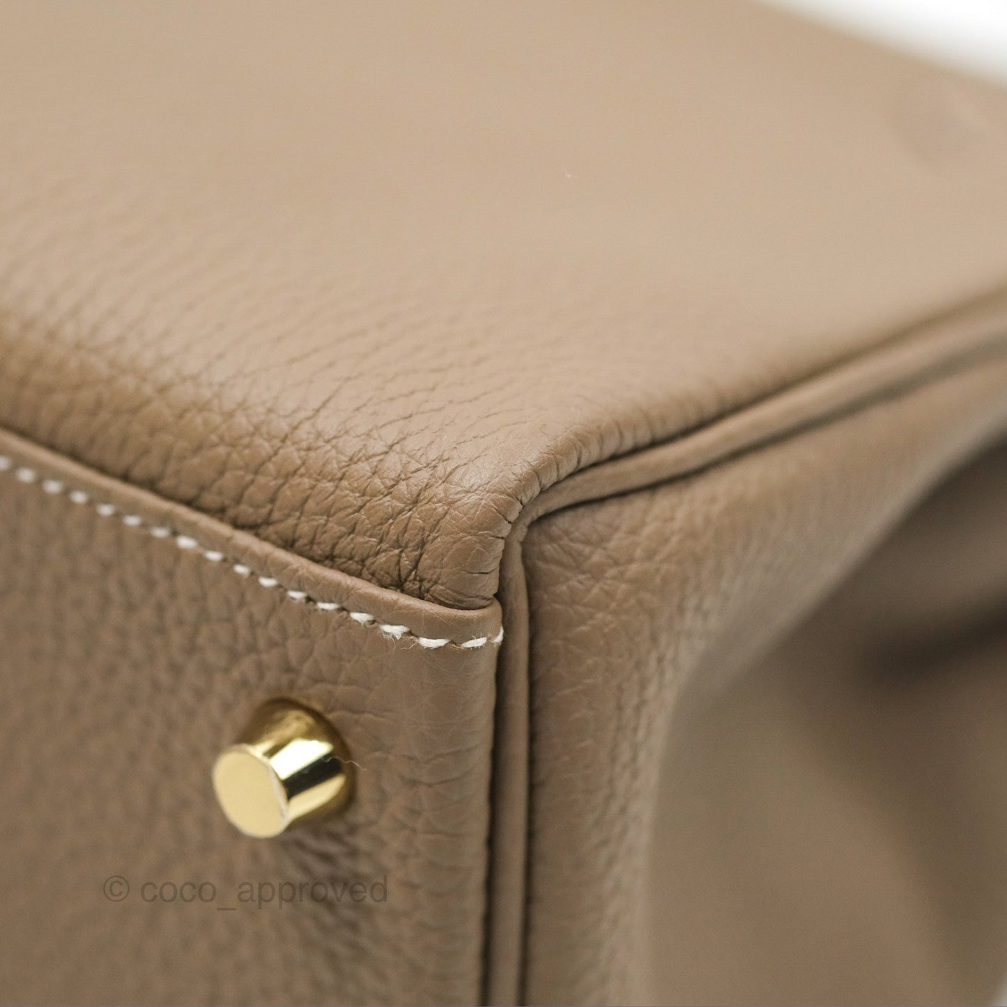 Hermès Kelly 28 Retourne Etoupe Togo Gold Hardware