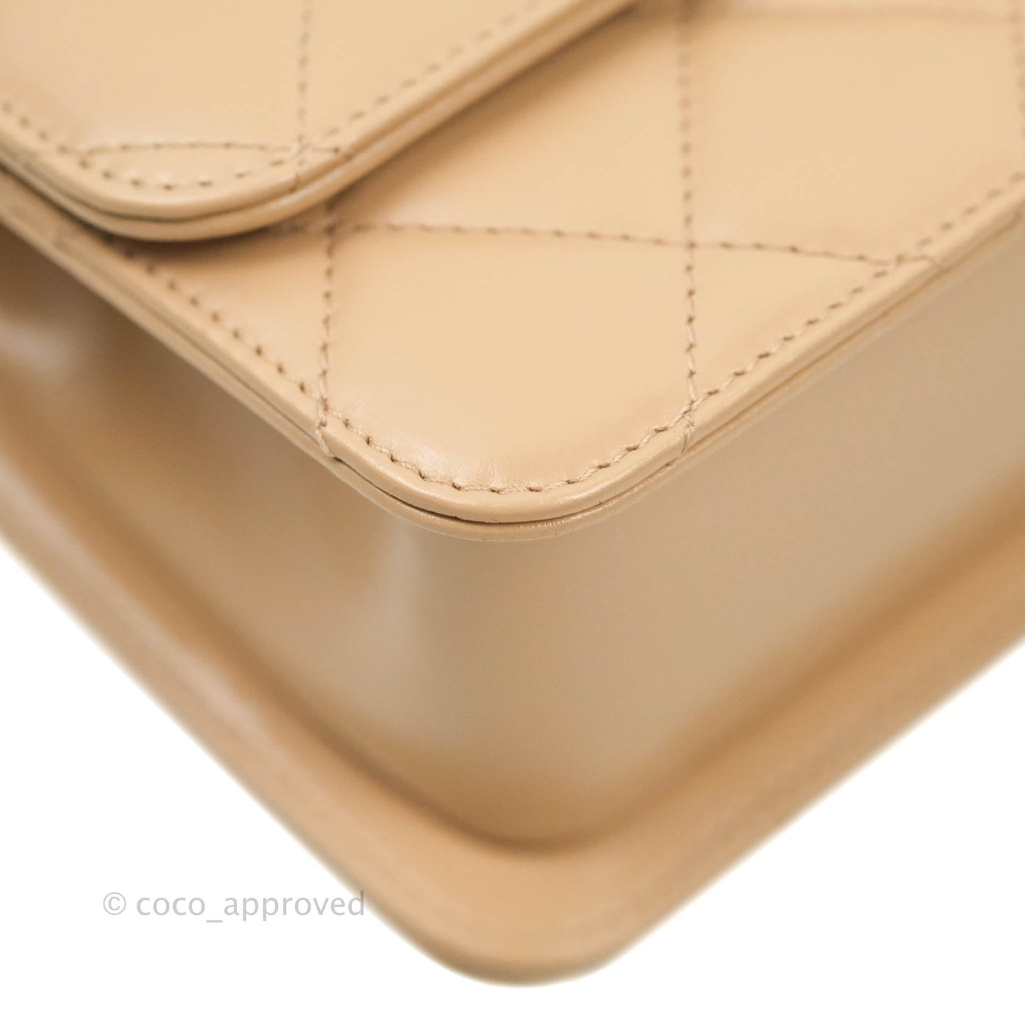Chanel Quilted Mini Perfect Fit Adjustable Beige Calfskin Gold Hardware 21A