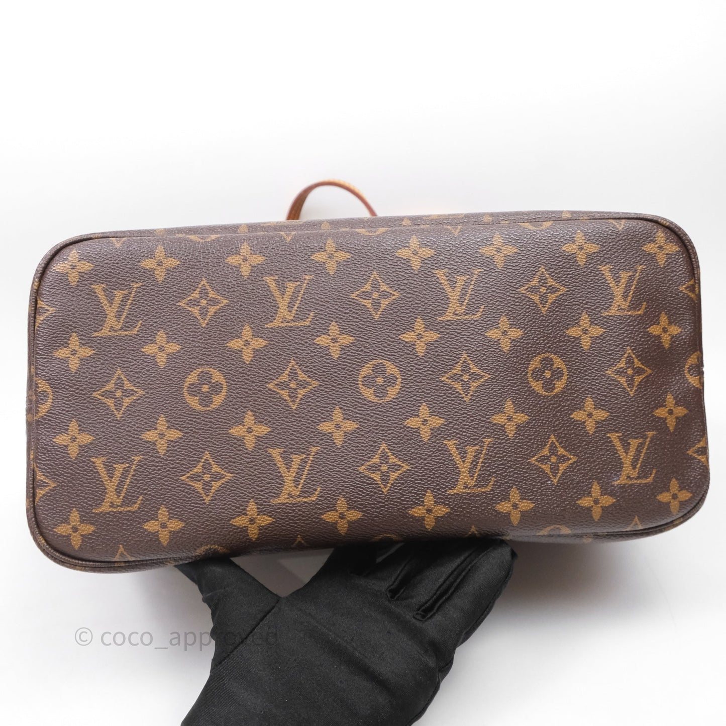 Louis Vuitton Neverfull MM Tote Bag Monogram Canvas