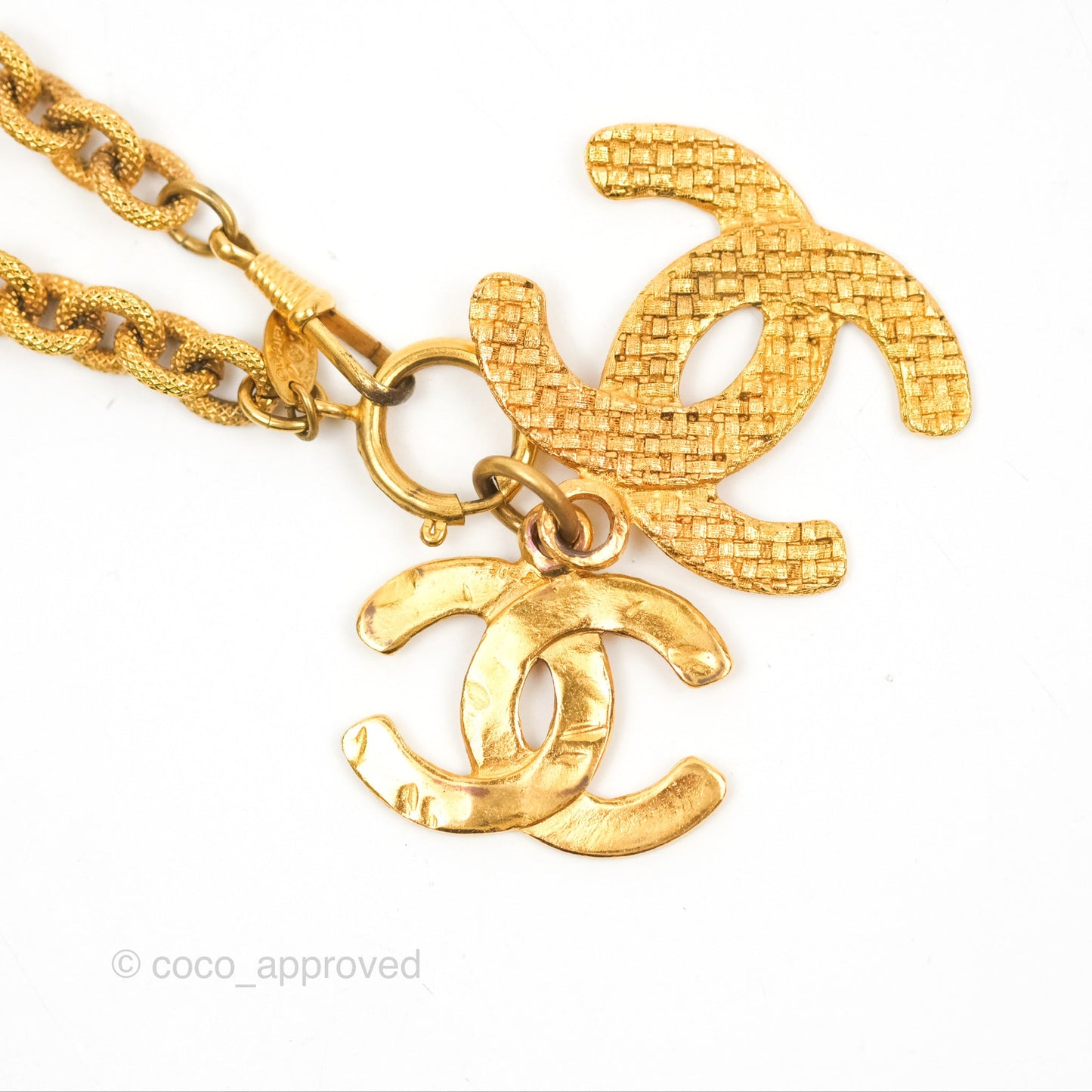 Chanel Vintage CC Necklace Gold Tone