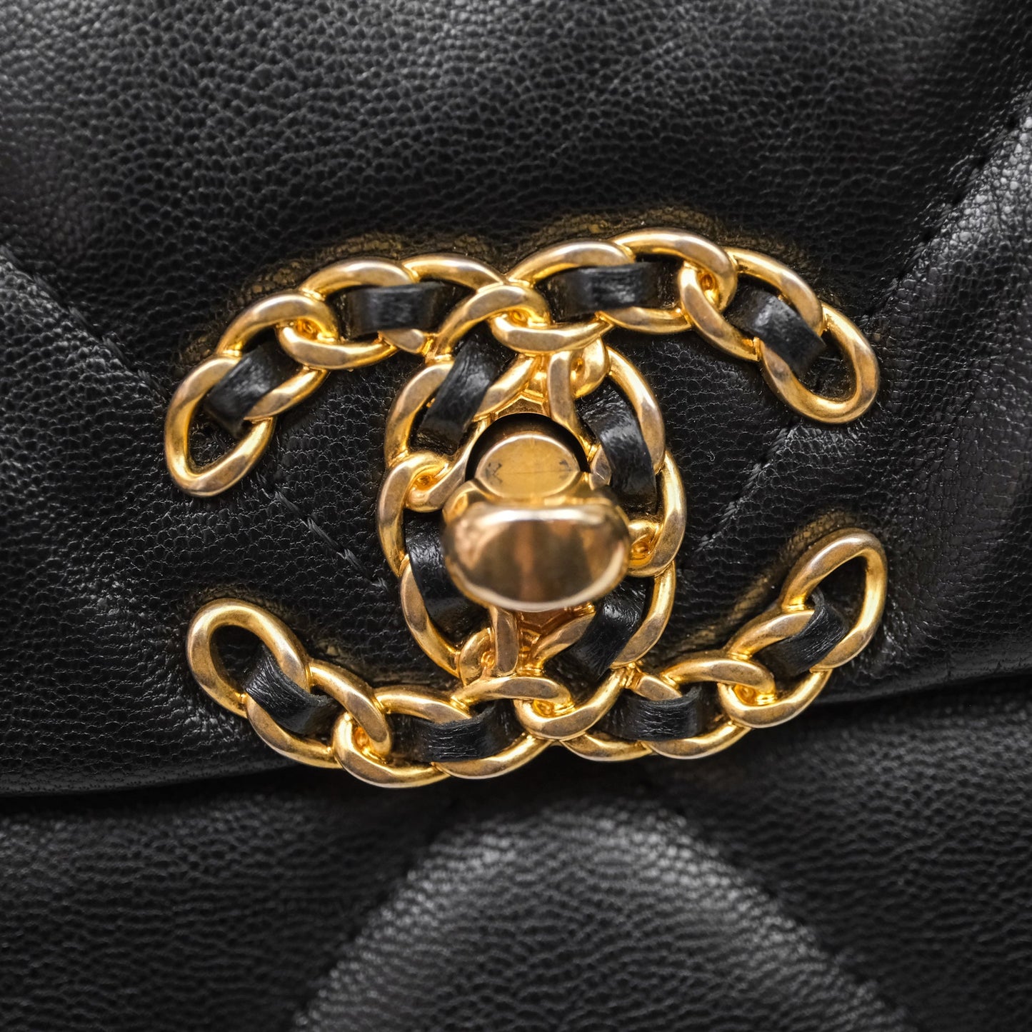 Chanel 19 Medium Black Mixed Hardware
