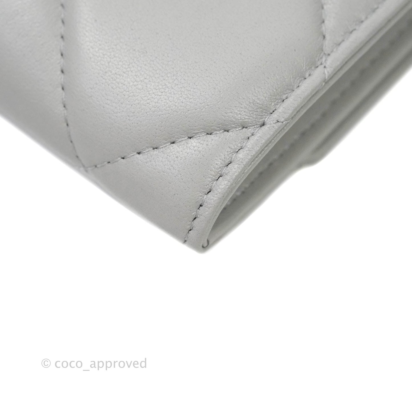 Chanel 19 Card Holder With Chain Grey Mixed Hardware