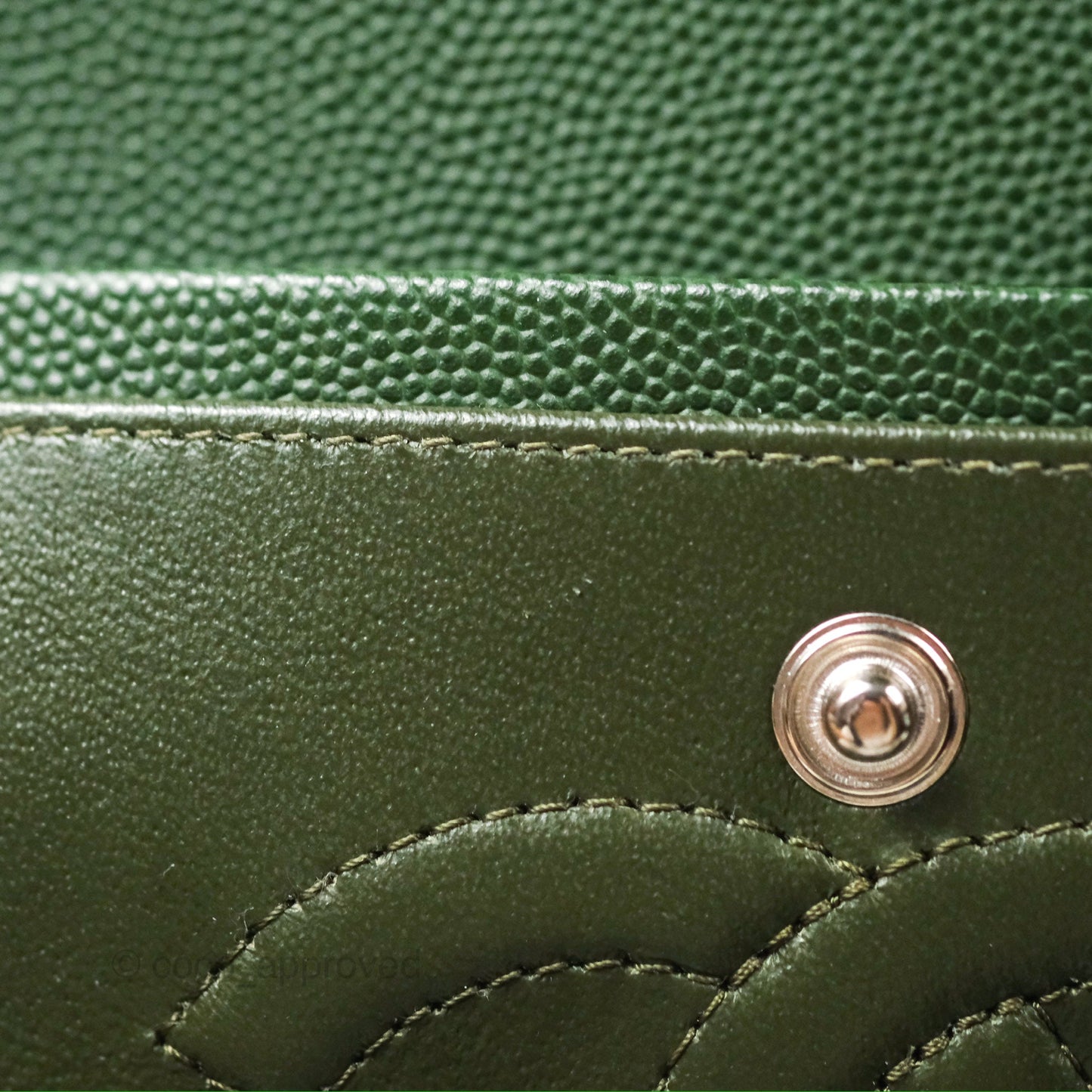 Chanel Classic M/L Medium Flap Quilted Dark Green Caviar Silver Hardware