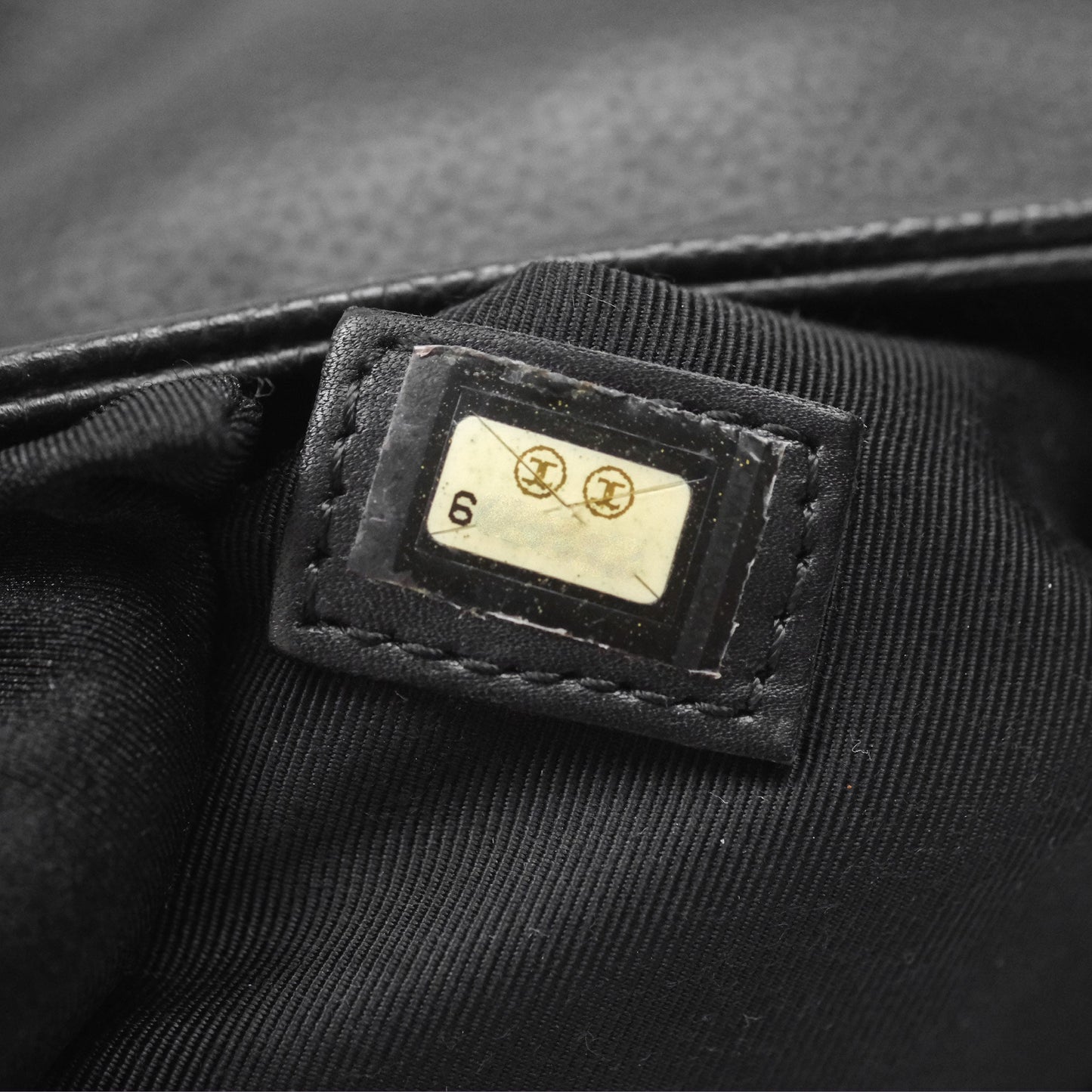 Chanel Vintage CC Tote Bag Black Caviar