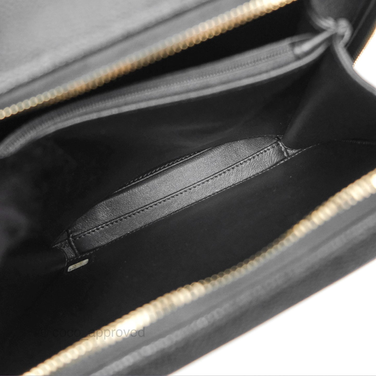 Chanel Quilted Medium CC Filigree Vanity Case Black Caviar Aged Gold Hardware