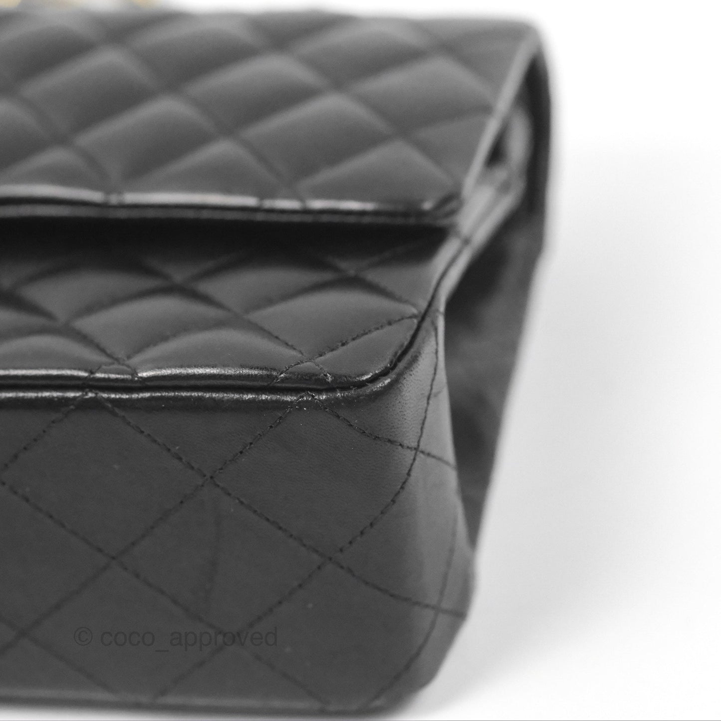 Chanel Classic M/L Medium Flap Quilted Black Lambskin Gold Hardware